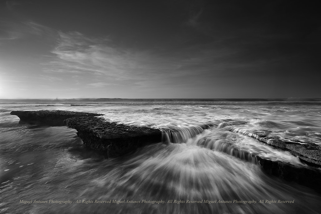 Sigma 10-20mm F3.5 EX DC HSM sample photo. Water on the rocks photography