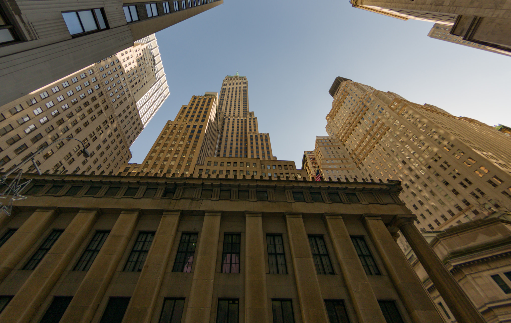 Pentax K-3 II sample photo. Wall street vertical photography