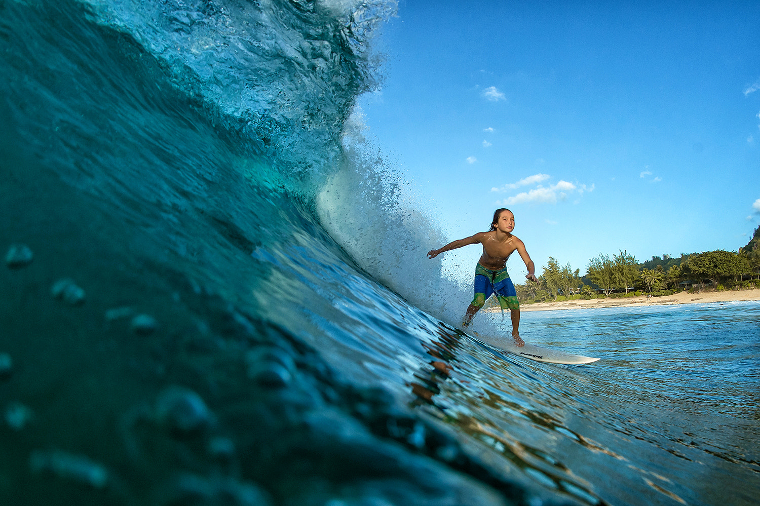 Nikon D4 sample photo. 12years old surfer in hawaii photography