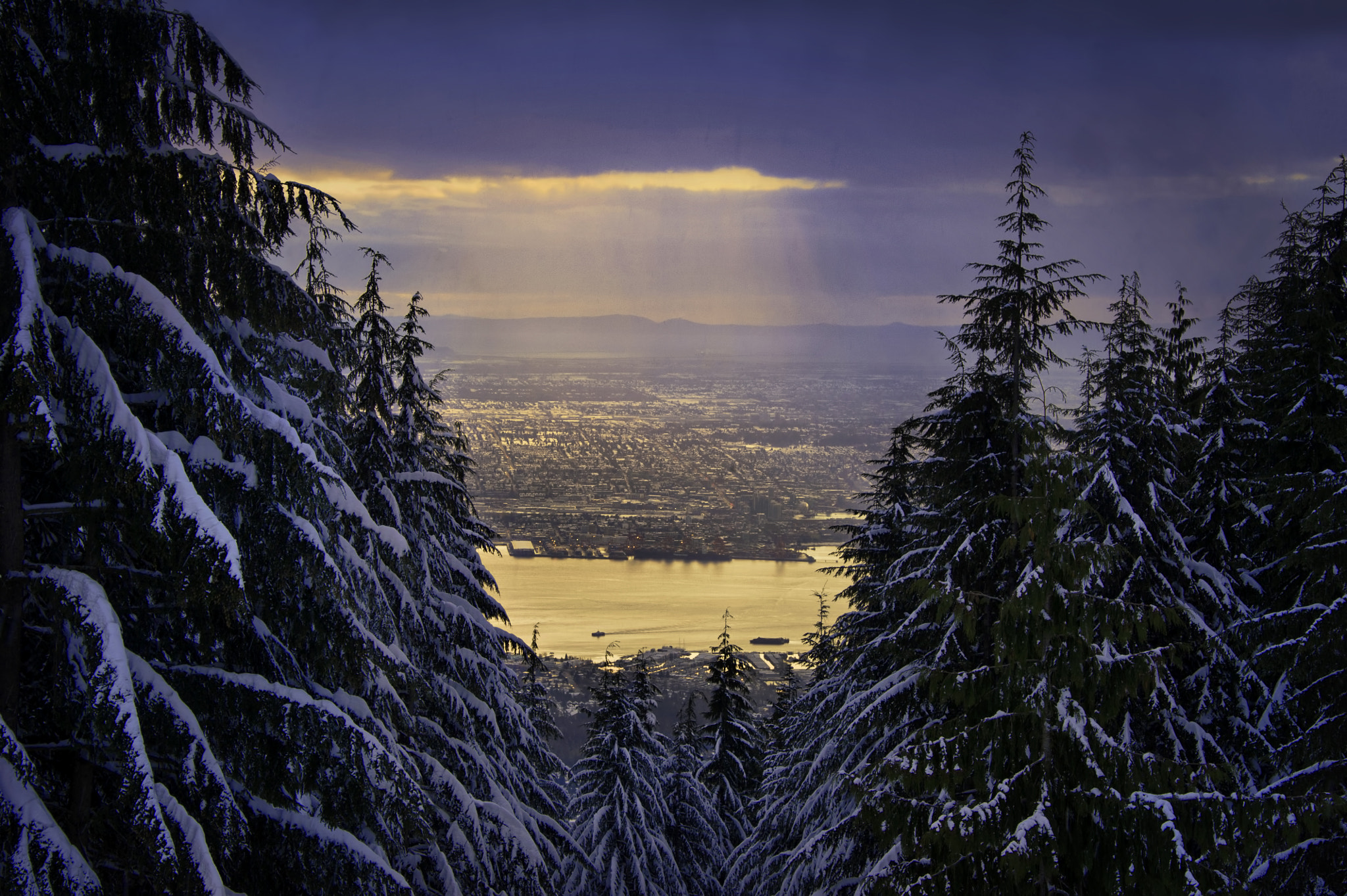 Nikon D3S + Nikon AF-S Nikkor 28-300mm F3.5-5.6G ED VR sample photo. Wintery sunset over city of vancouver, british columbia photography