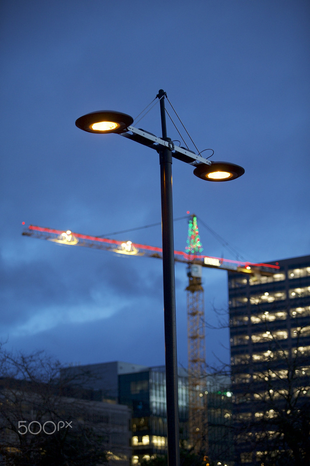 Canon EF 70-200mm F2.8L USM sample photo. Lights & cranes photography