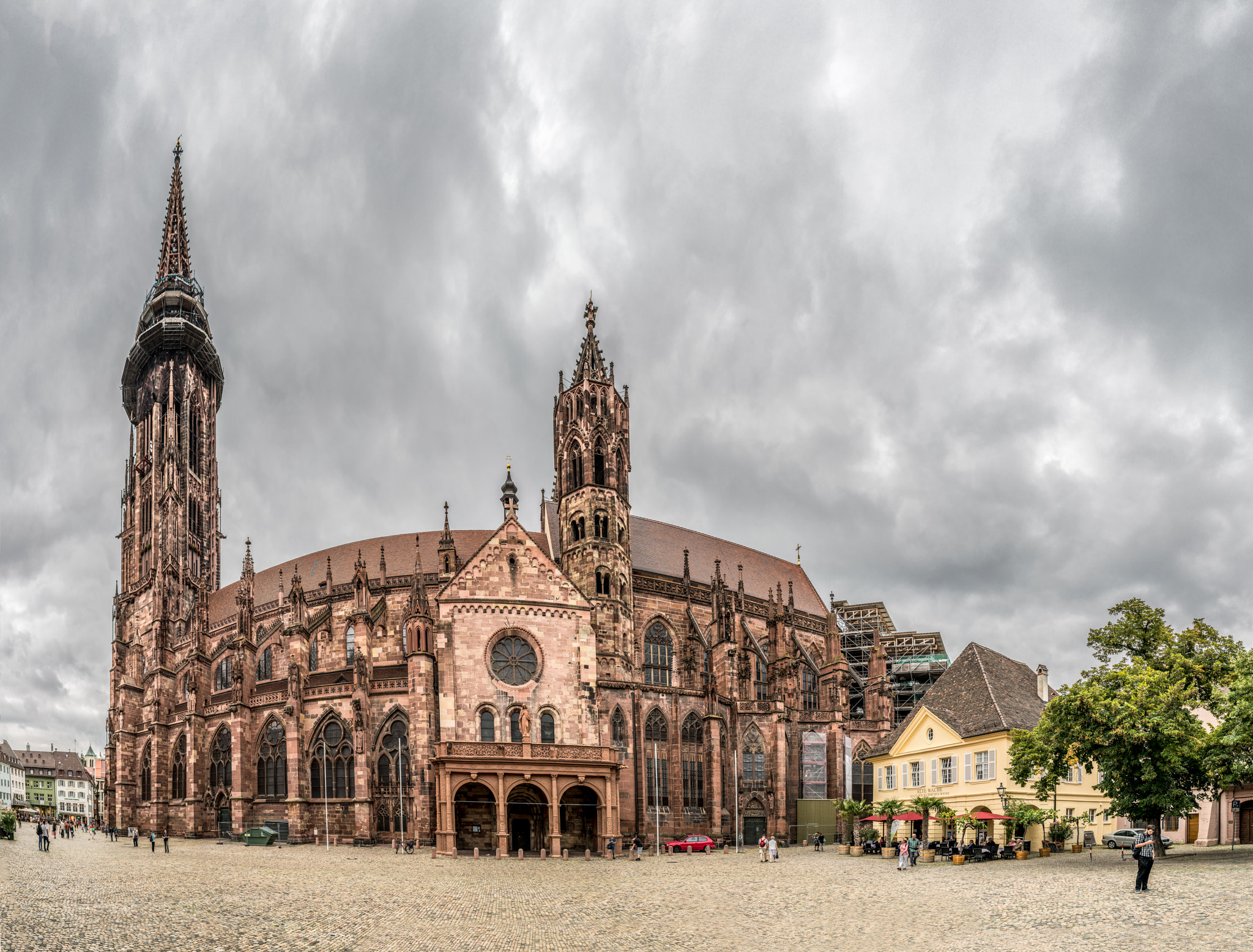 E 21mm F2.8 sample photo. Freiburg cathedral photography