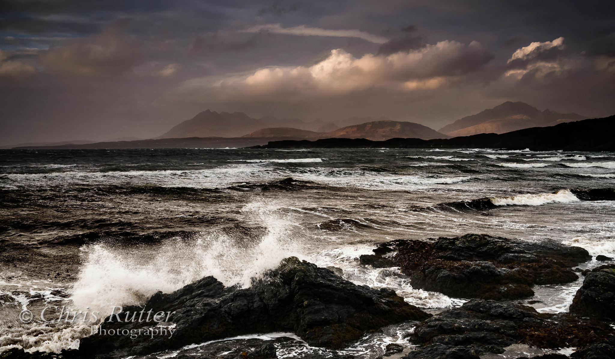Nikon D800 sample photo. Stormy sea near tarskavaig, sleat, isle of skye photography