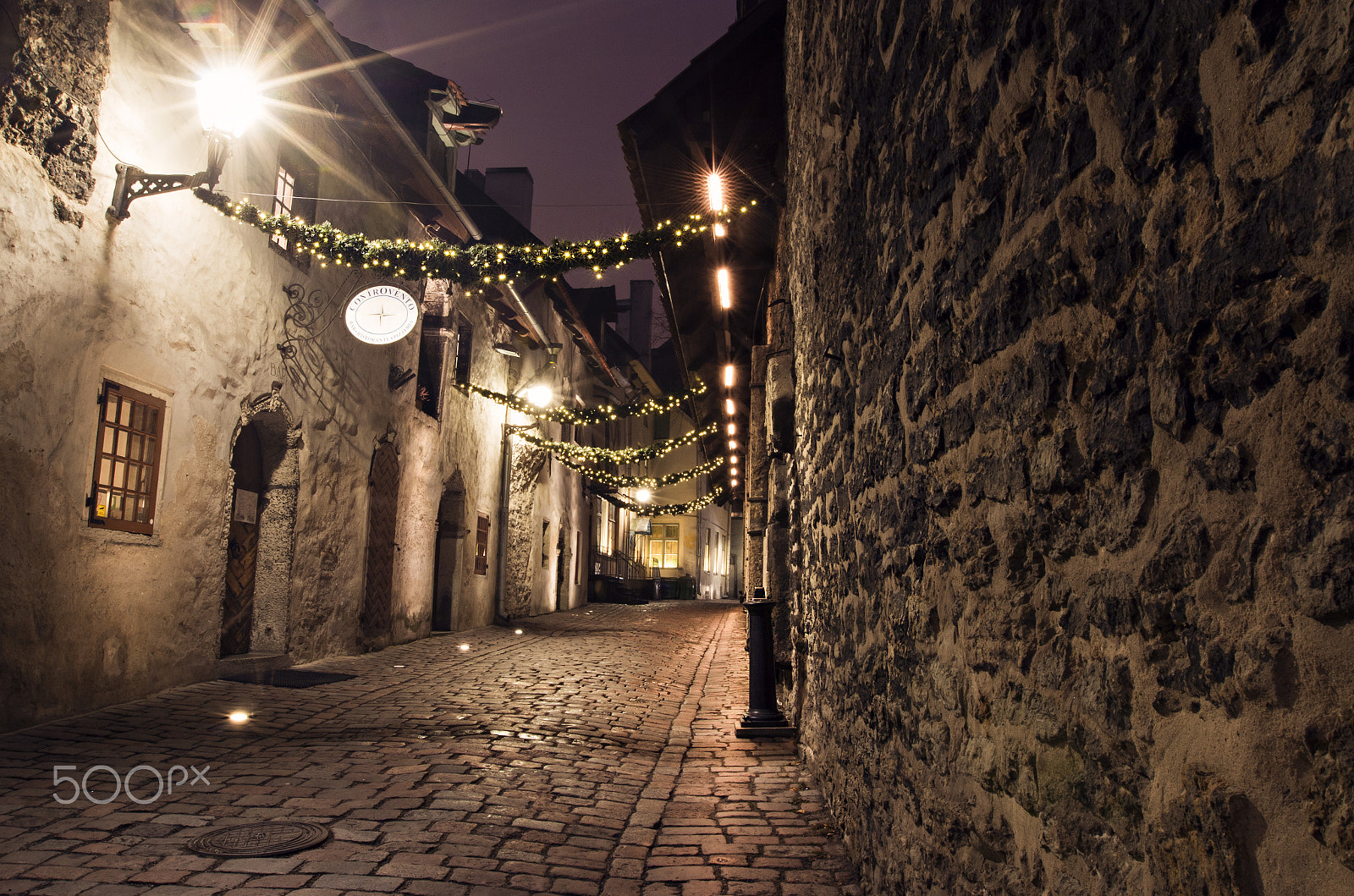 Canon EF 16-35mm F2.8L II USM sample photo. Medieval oldtown photography