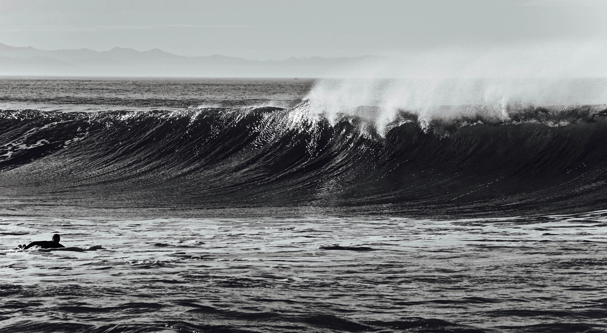 Sony FE 70-300mm F4.5-5.6 G OSS sample photo. Amazing waves photography