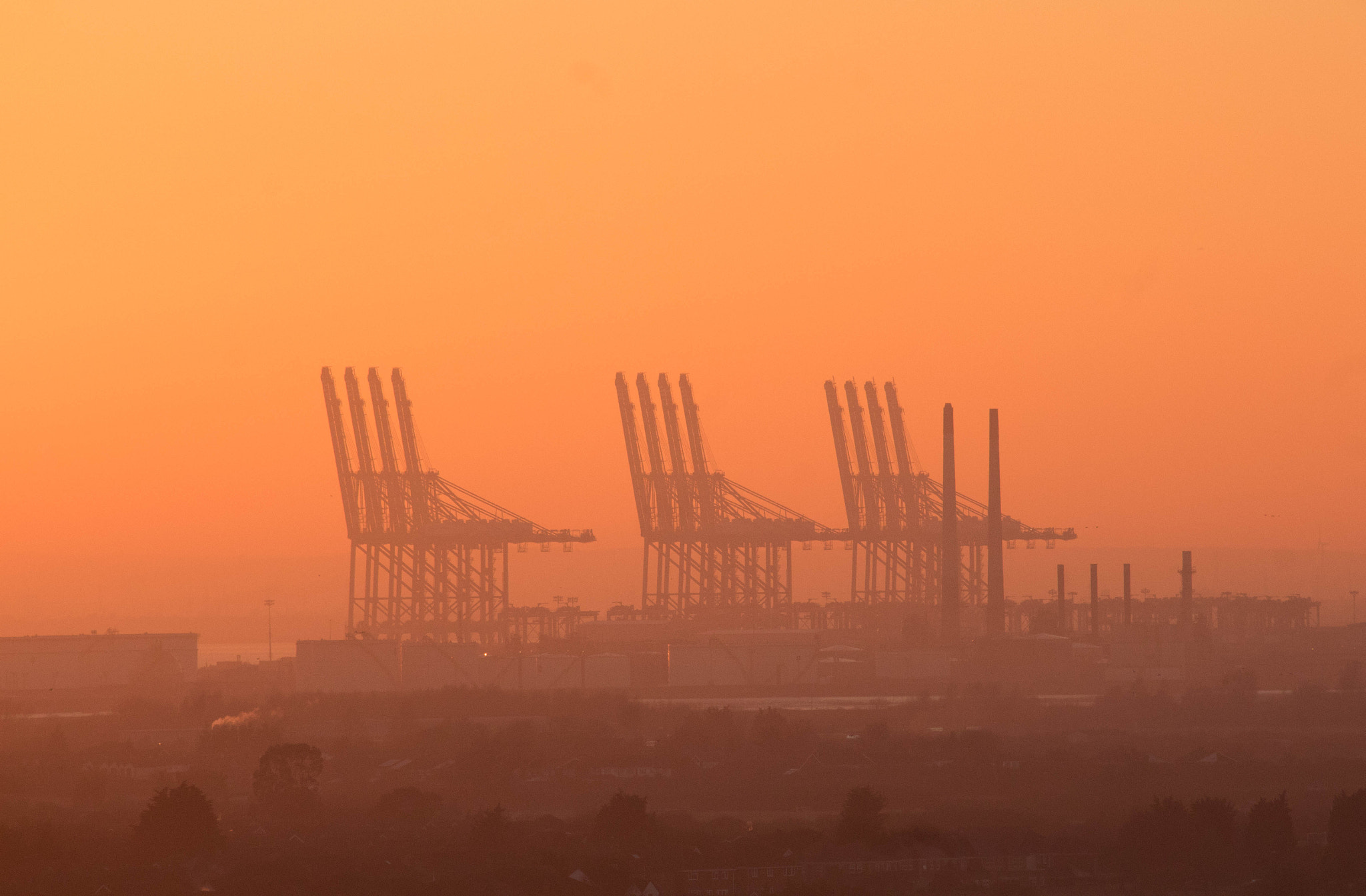 Canon EF 70-300mm F4-5.6 IS USM sample photo. Sunset haze photography
