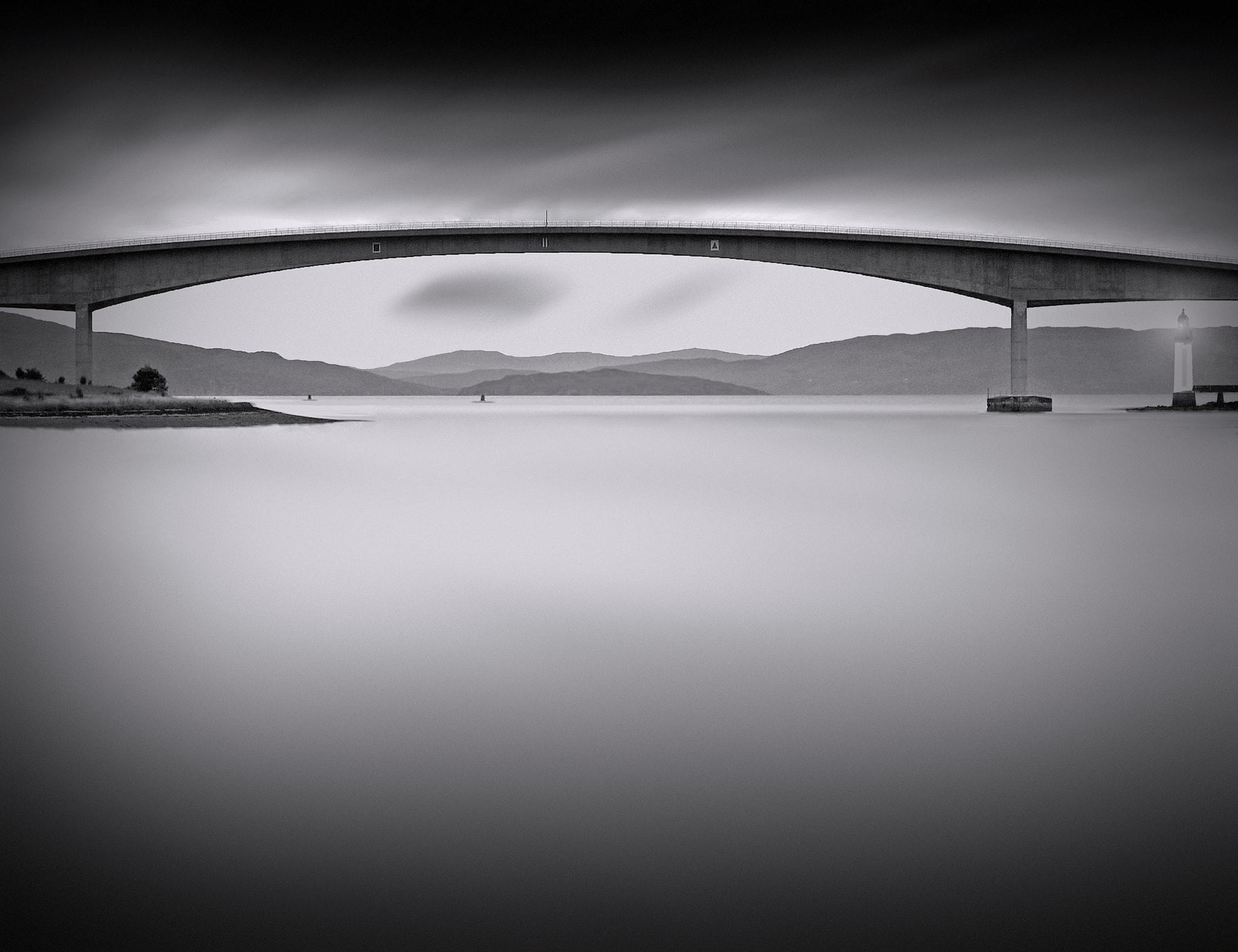 Panasonic Lumix DMC-G1 sample photo. Over the sea to skye photography