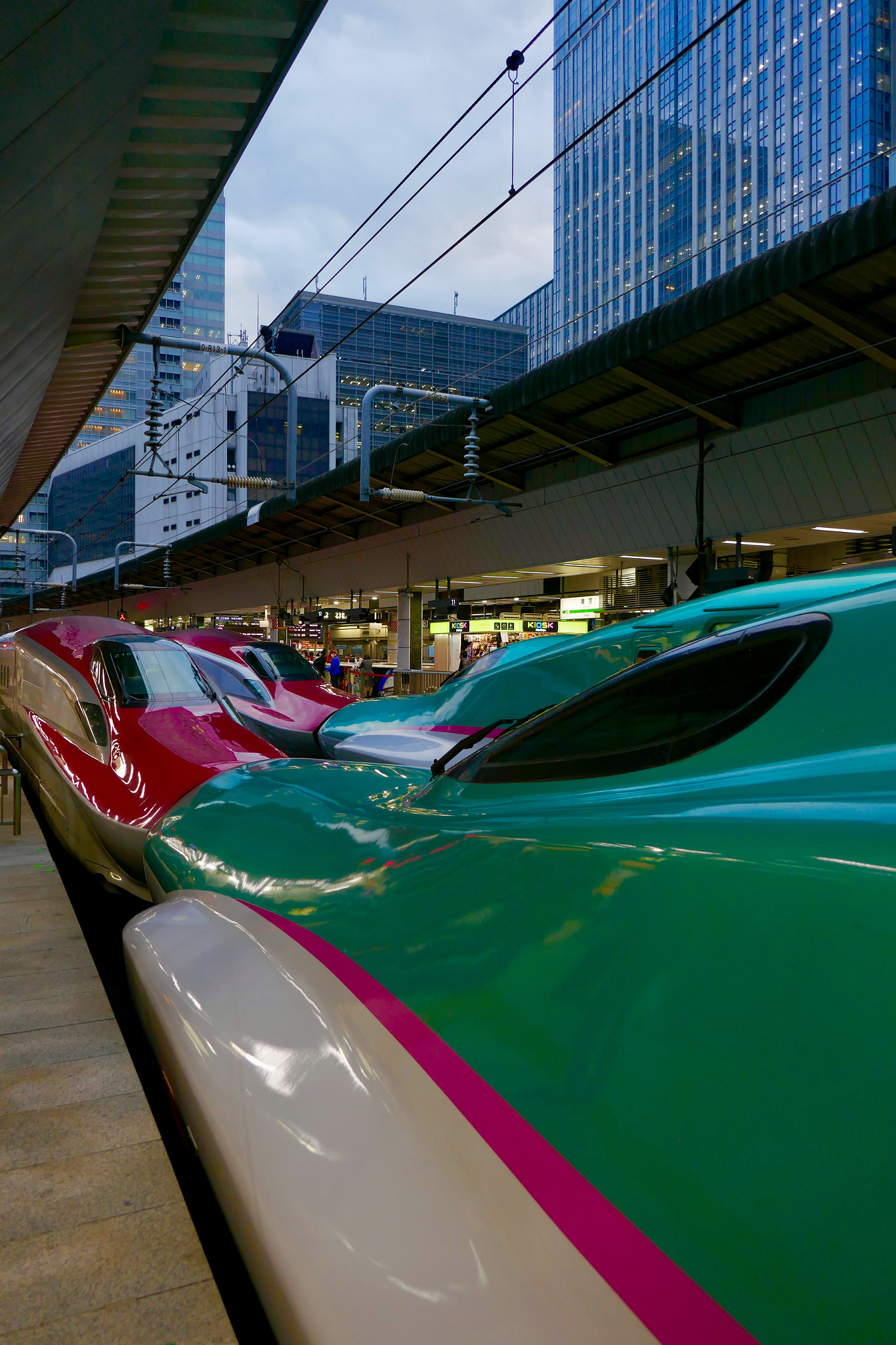 Panasonic DMC-TX1 sample photo. 新幹線 shinkansen photography