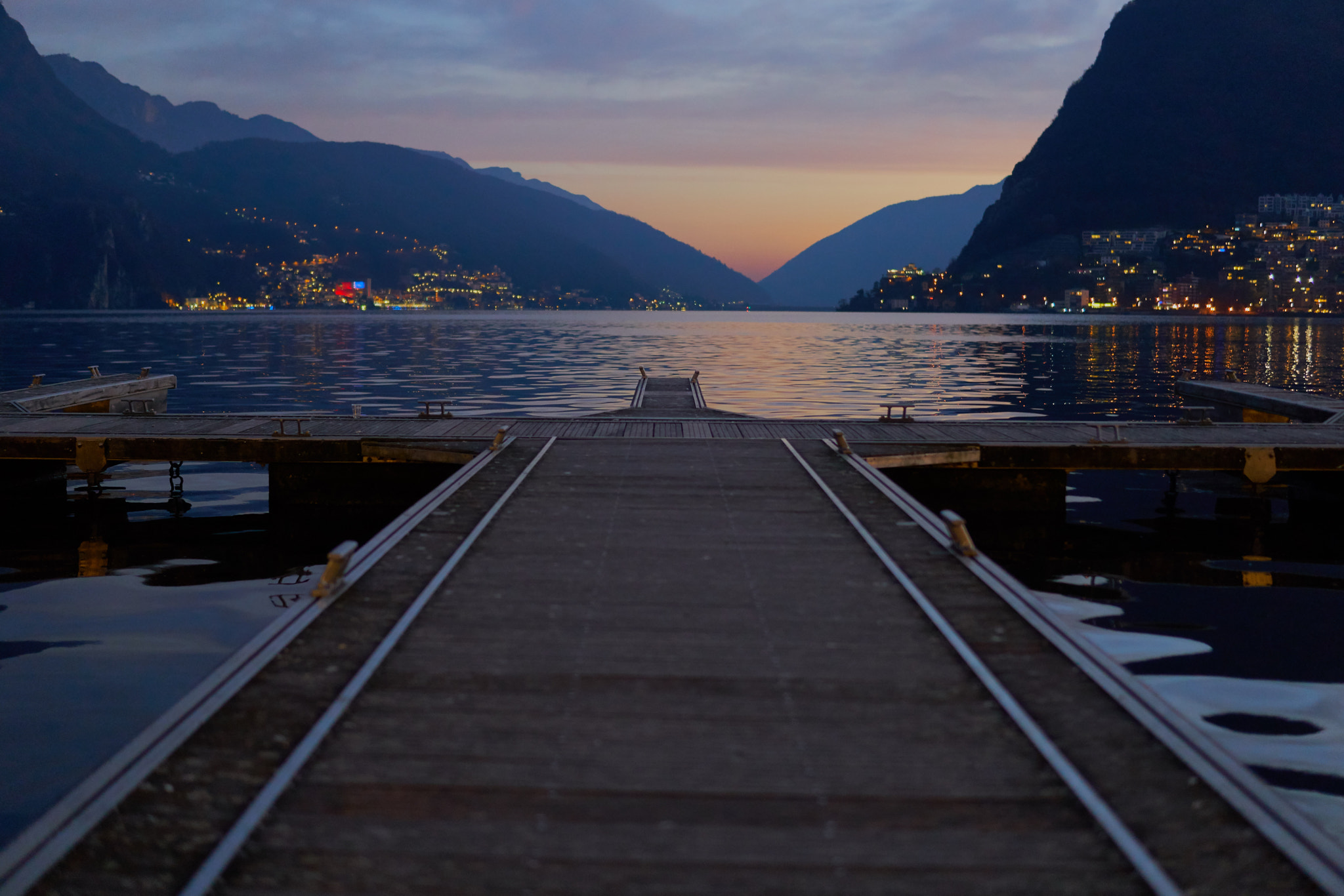 Sony a6300 + 30mm F1.4 DC DN | Contemporary 016 sample photo. Pier lugano photography