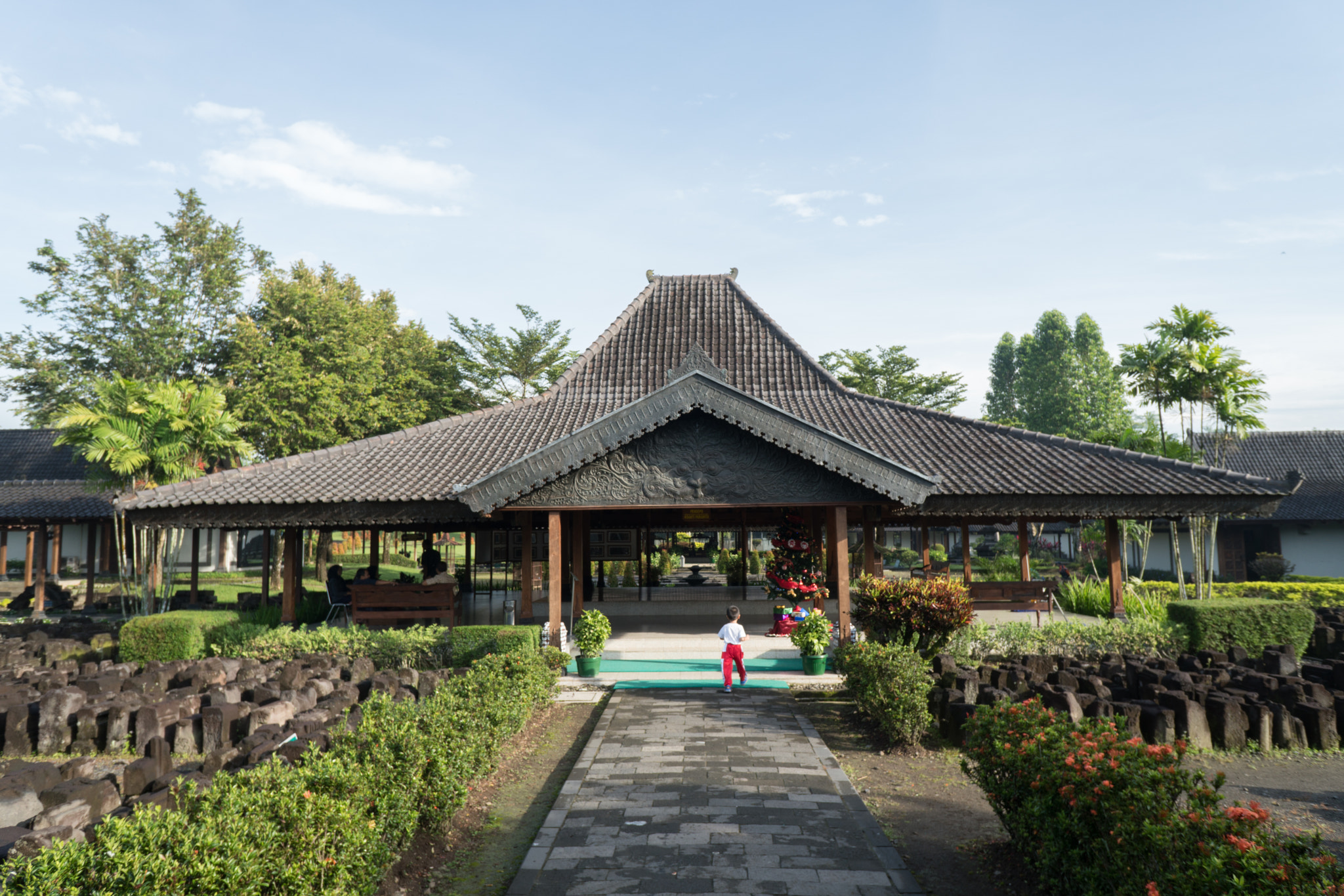 Sony a6300 + Sony E 16mm F2.8 sample photo. Borobudur photography