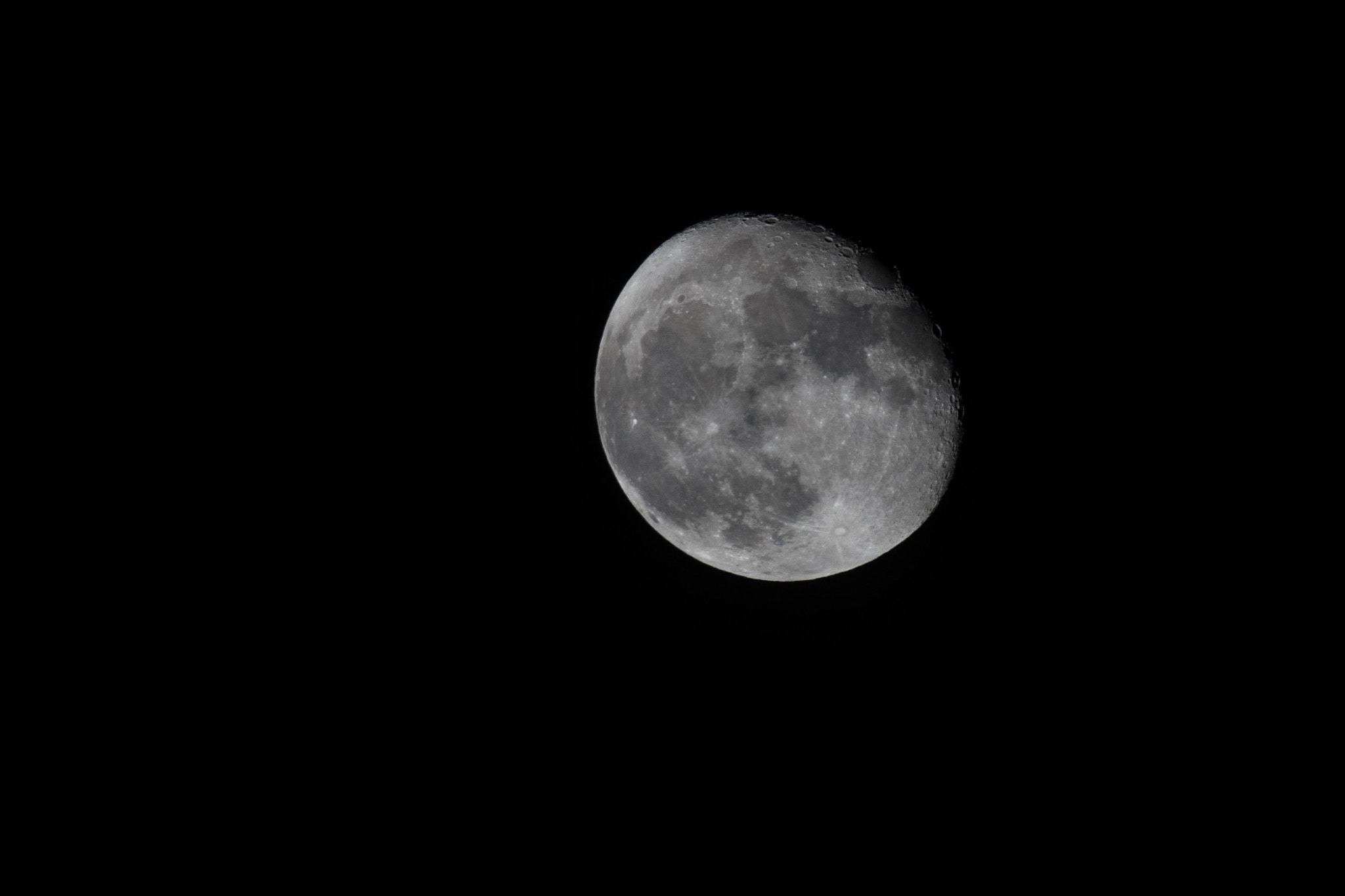 Canon EOS 7D Mark II sample photo. Over the moon photography