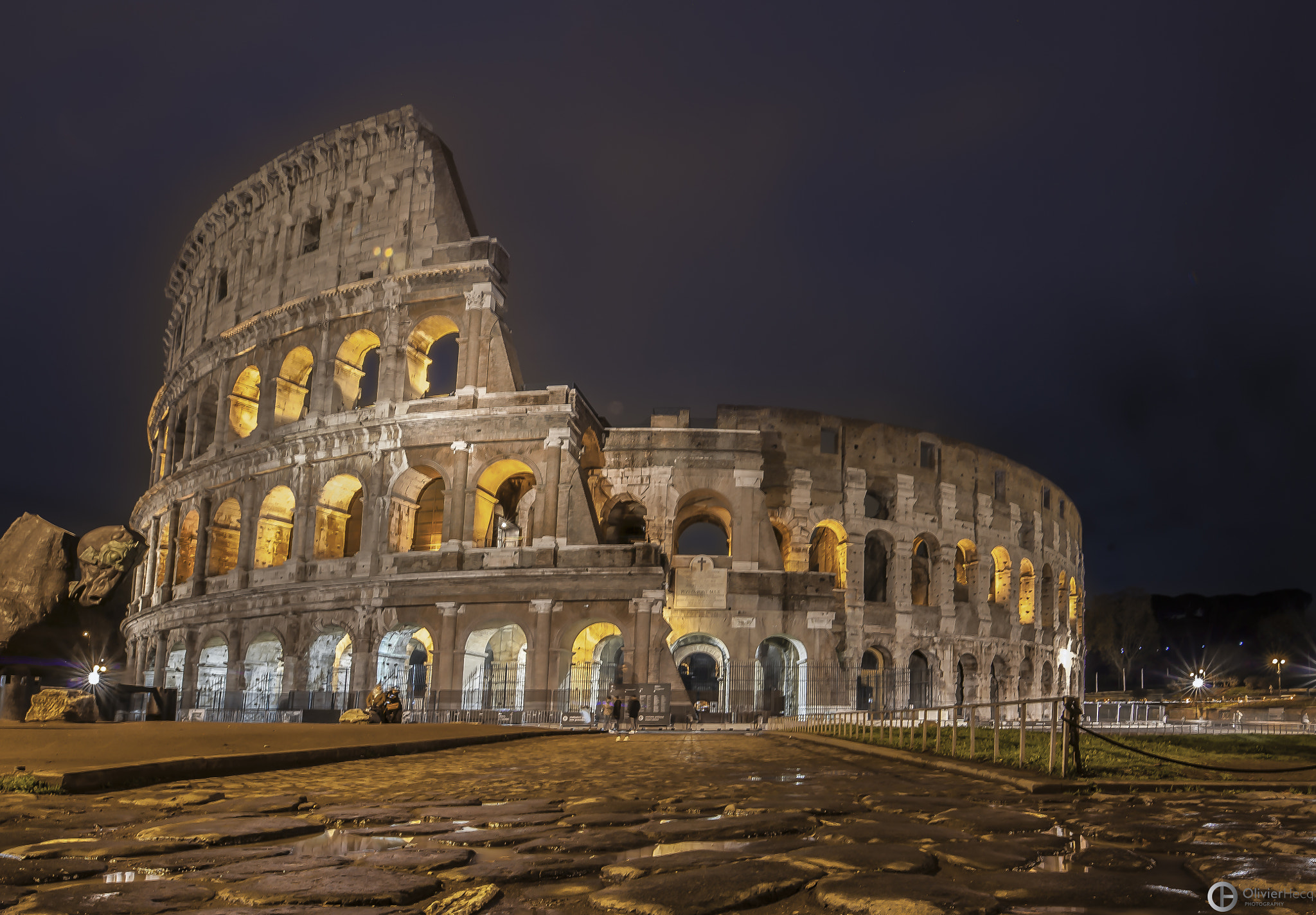 Canon EF 300mm f/2.8L sample photo. Colosseum photography
