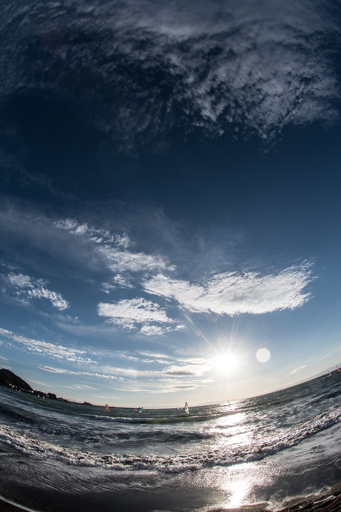 Nikon D750 + Nikon AF DX Fisheye-Nikkor 10.5mm F2.8G ED sample photo. 果てなき蒼 photography