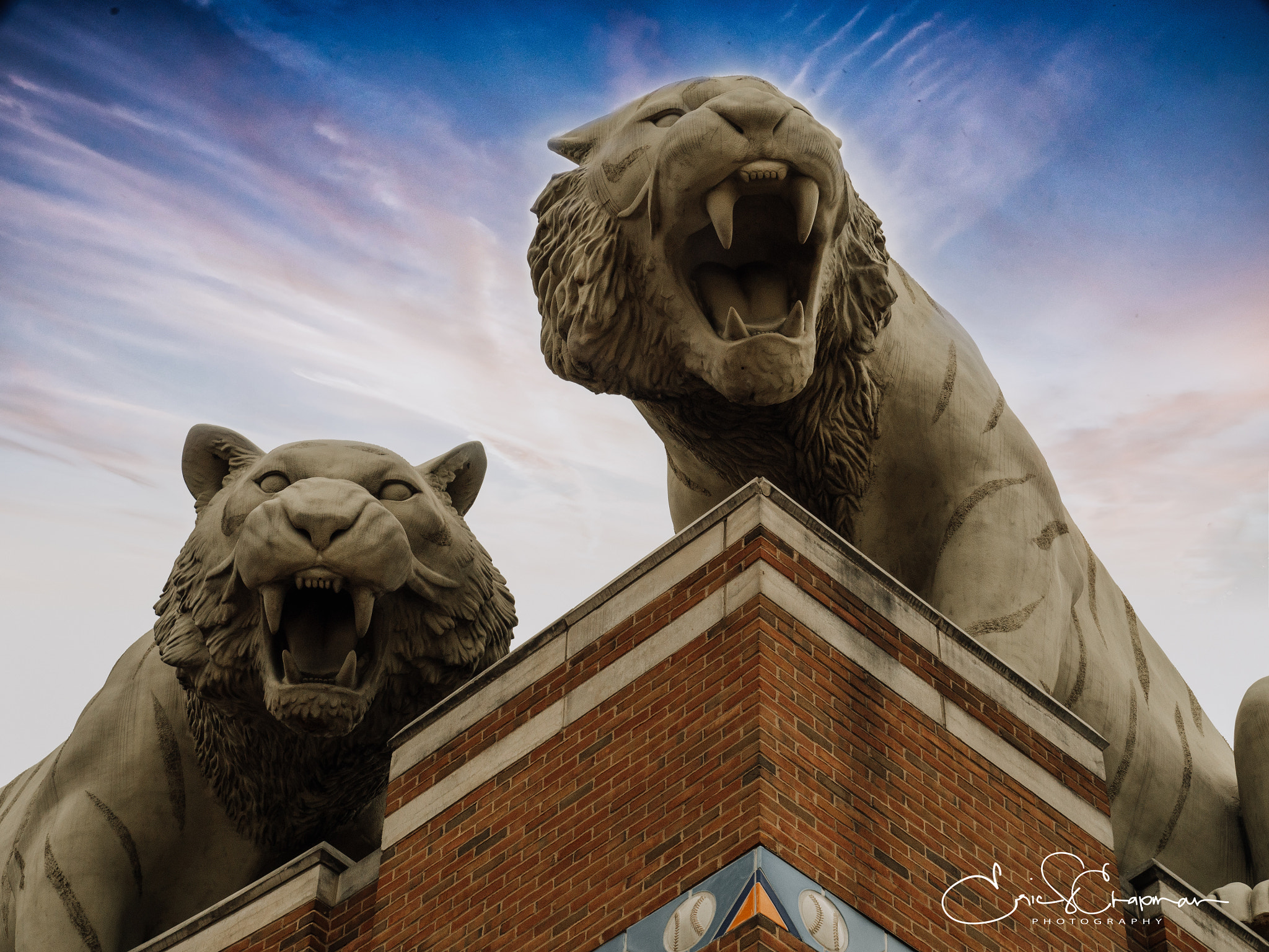 OLYMPUS M.14-150mm F4.0-5.6 II sample photo. Comerica park photography