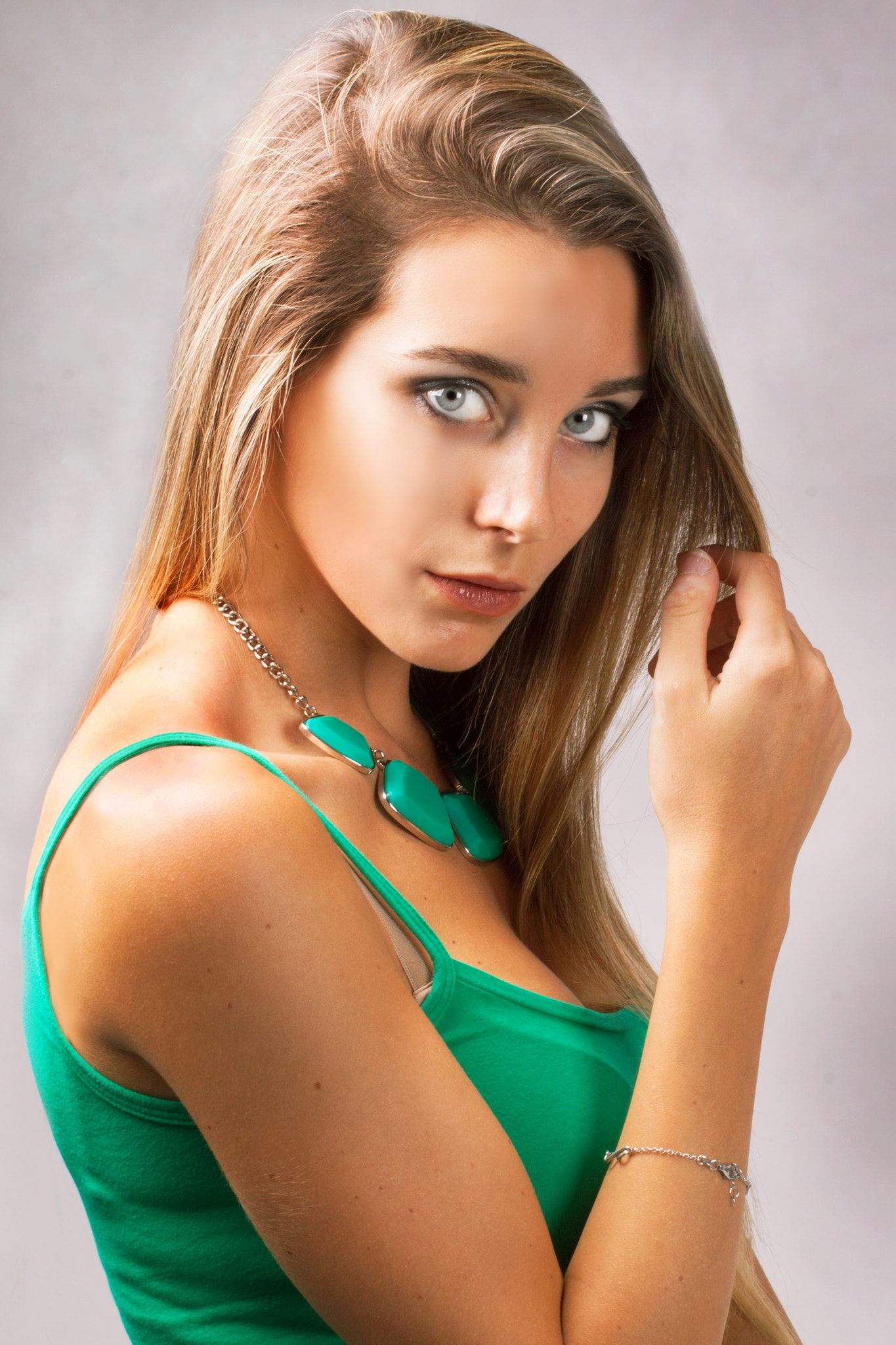 Canon EOS 50D + Canon EF 70-200mm F4L USM sample photo. Miss c photography