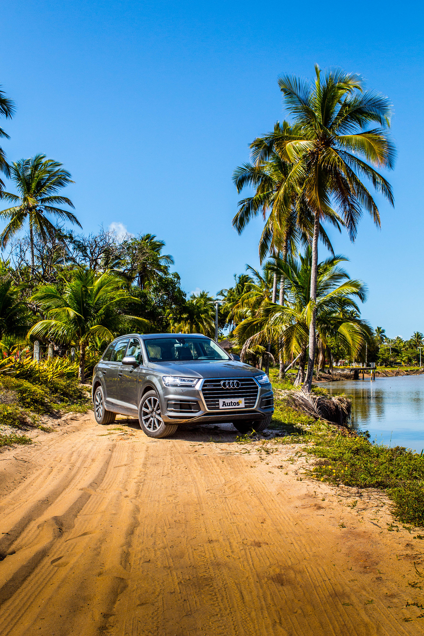 Canon EOS 650D (EOS Rebel T4i / EOS Kiss X6i) sample photo. Audi expedition photography
