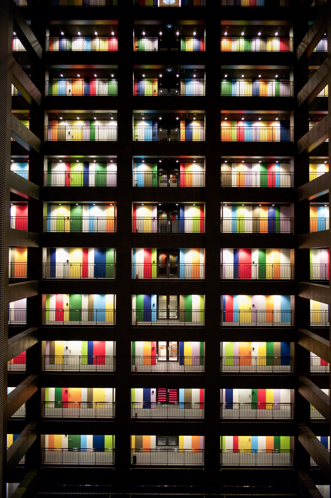 Summilux-M 1:1.4/28 ASPH. sample photo. My kaleidoscope world photography