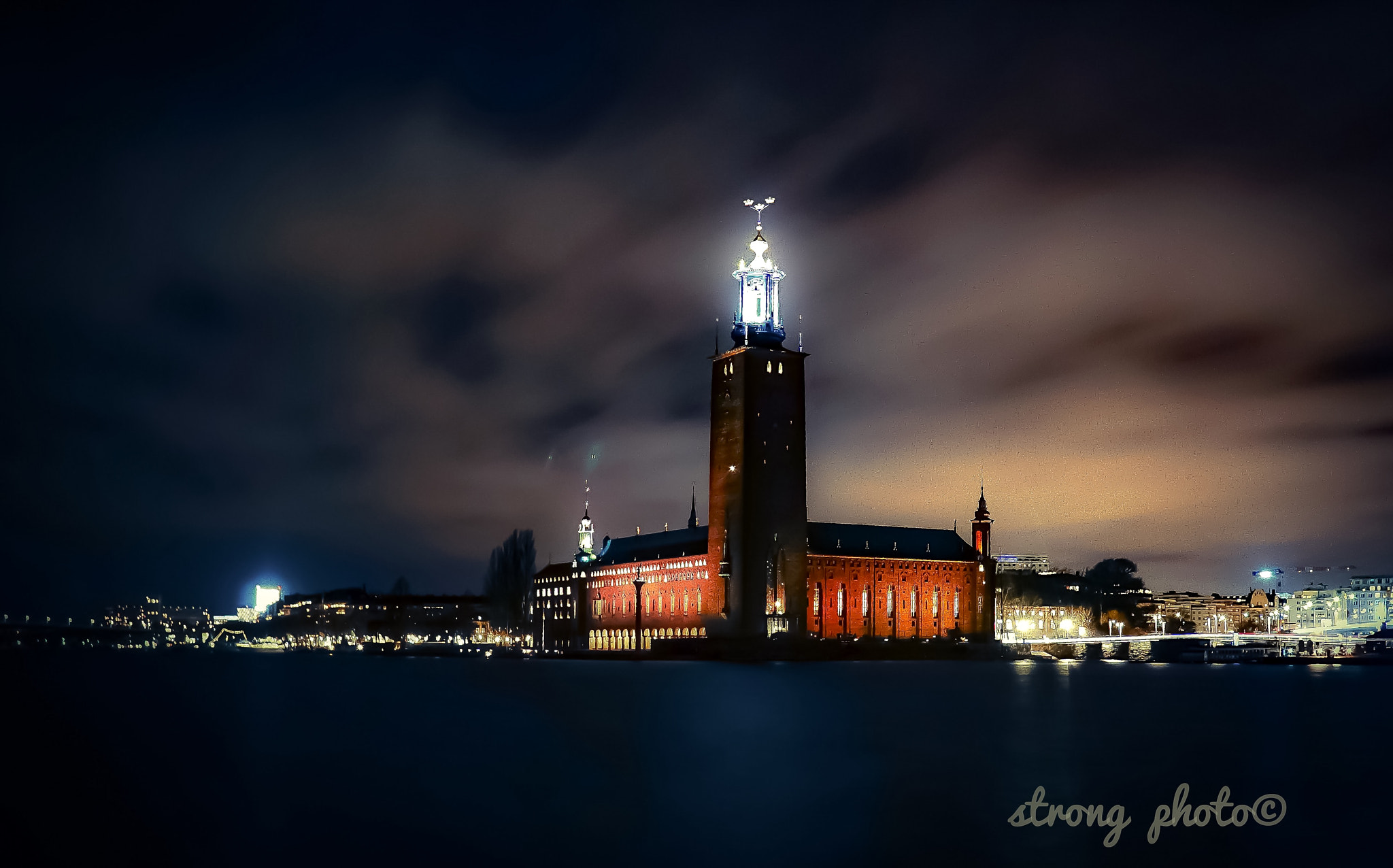 Sony a6000 + Sony E 16mm F2.8 sample photo. Stockholms statshus photography