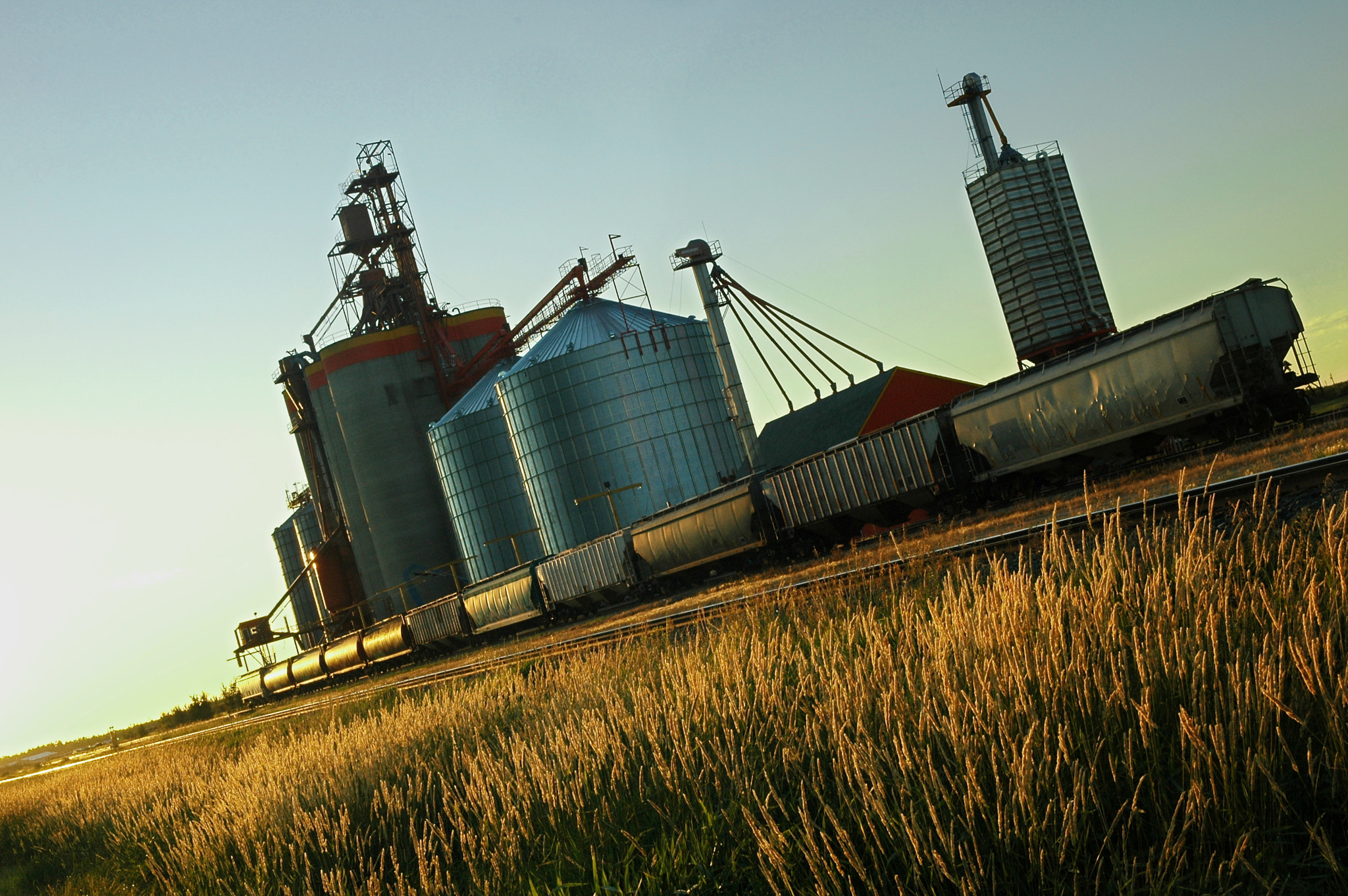 Nikon D70s sample photo. Sunset at prairies photography
