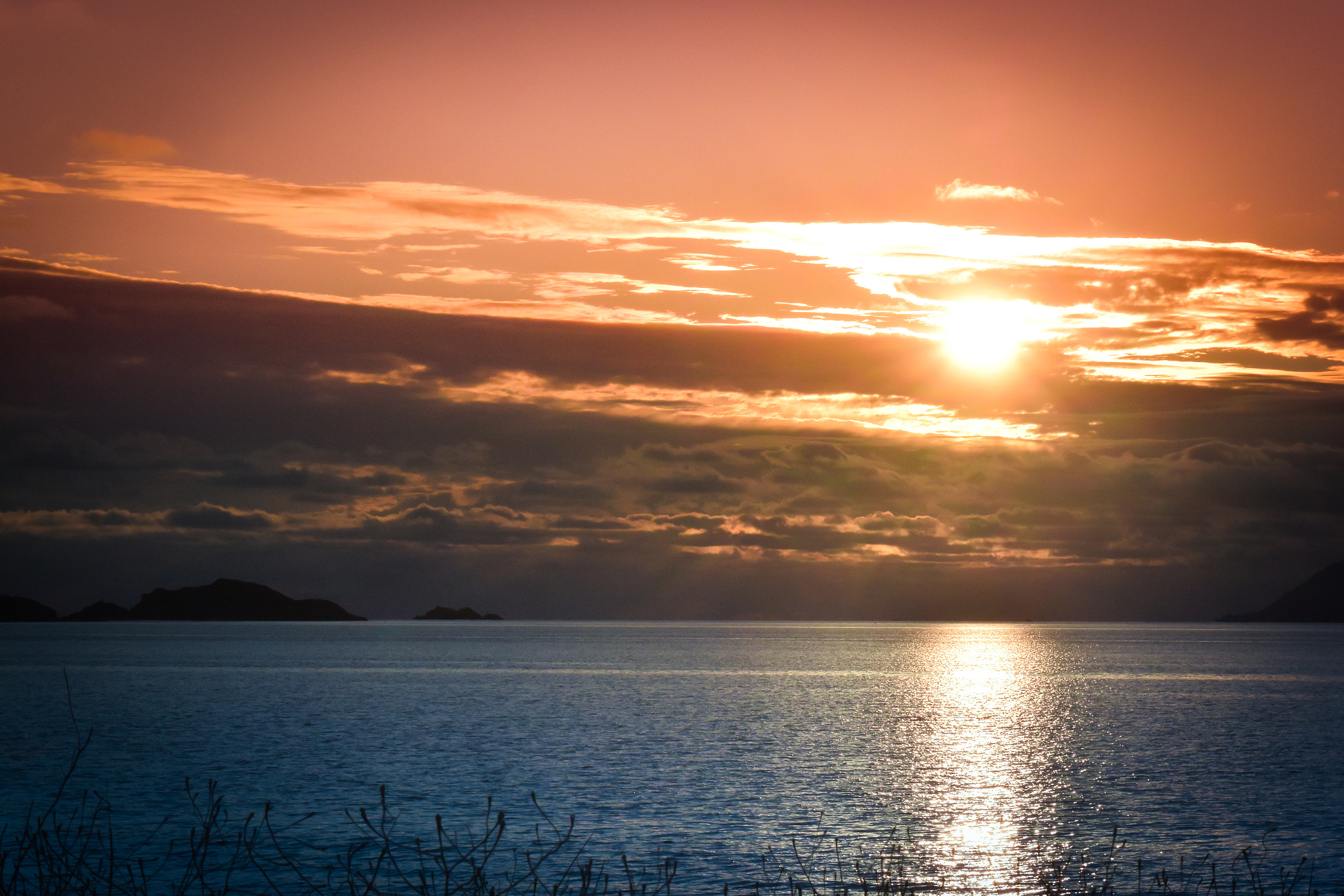 Nikon 1 J4 sample photo. Sunset at toulon photography