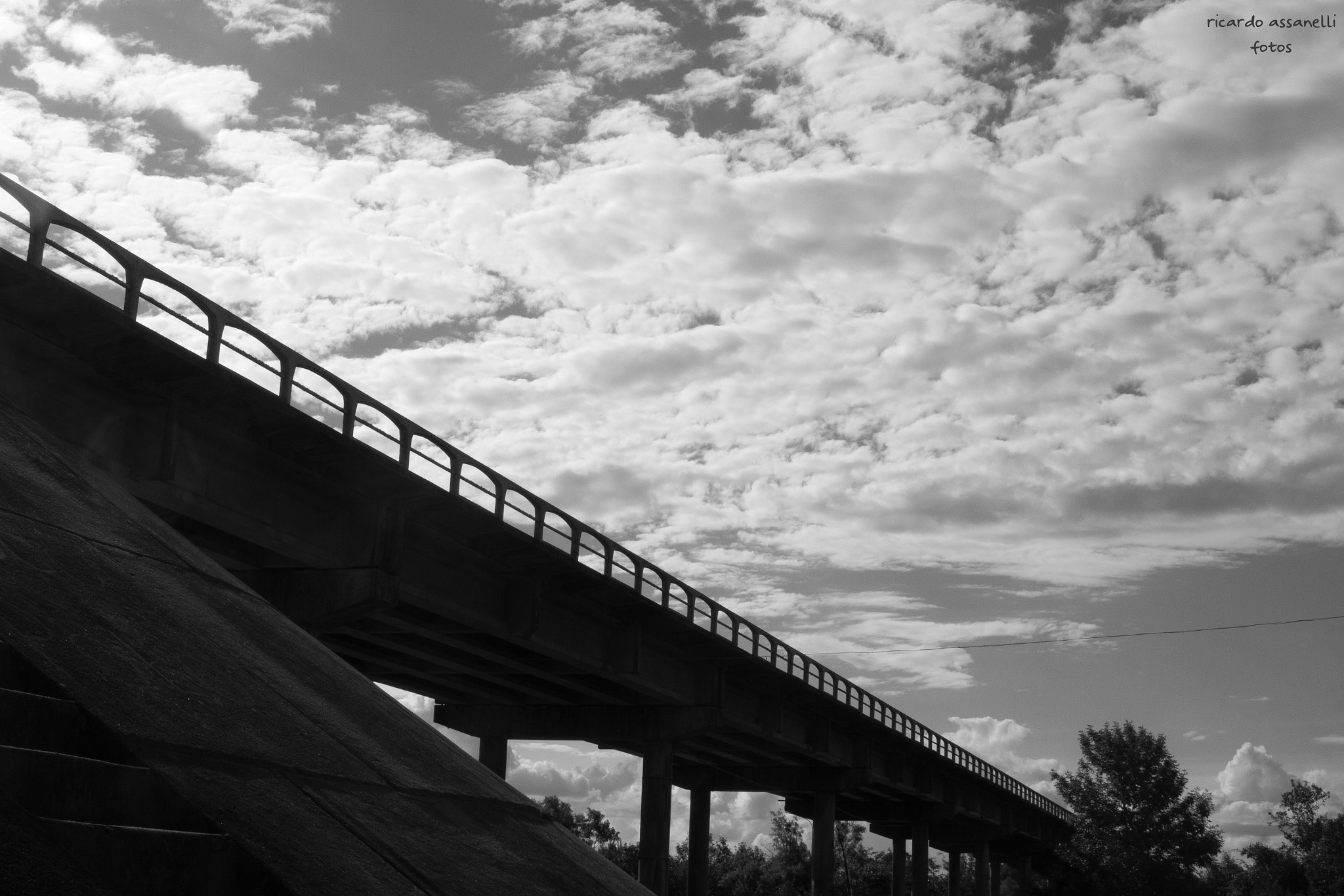 Canon EOS 600D (Rebel EOS T3i / EOS Kiss X5) sample photo. Interminable. uruguay. photography
