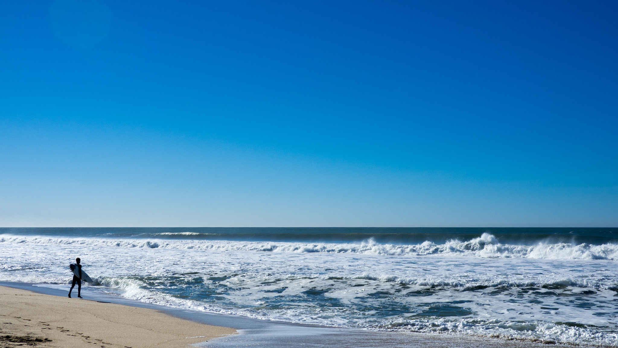 Olympus OM-D E-M10 + LUMIX G 20/F1.7 II sample photo. Half moon bay photography