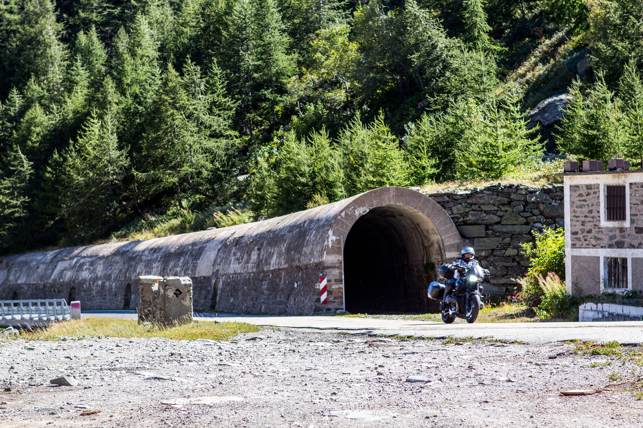 Canon EOS 650D (EOS Rebel T4i / EOS Kiss X6i) sample photo. Iveco daily expedition photography