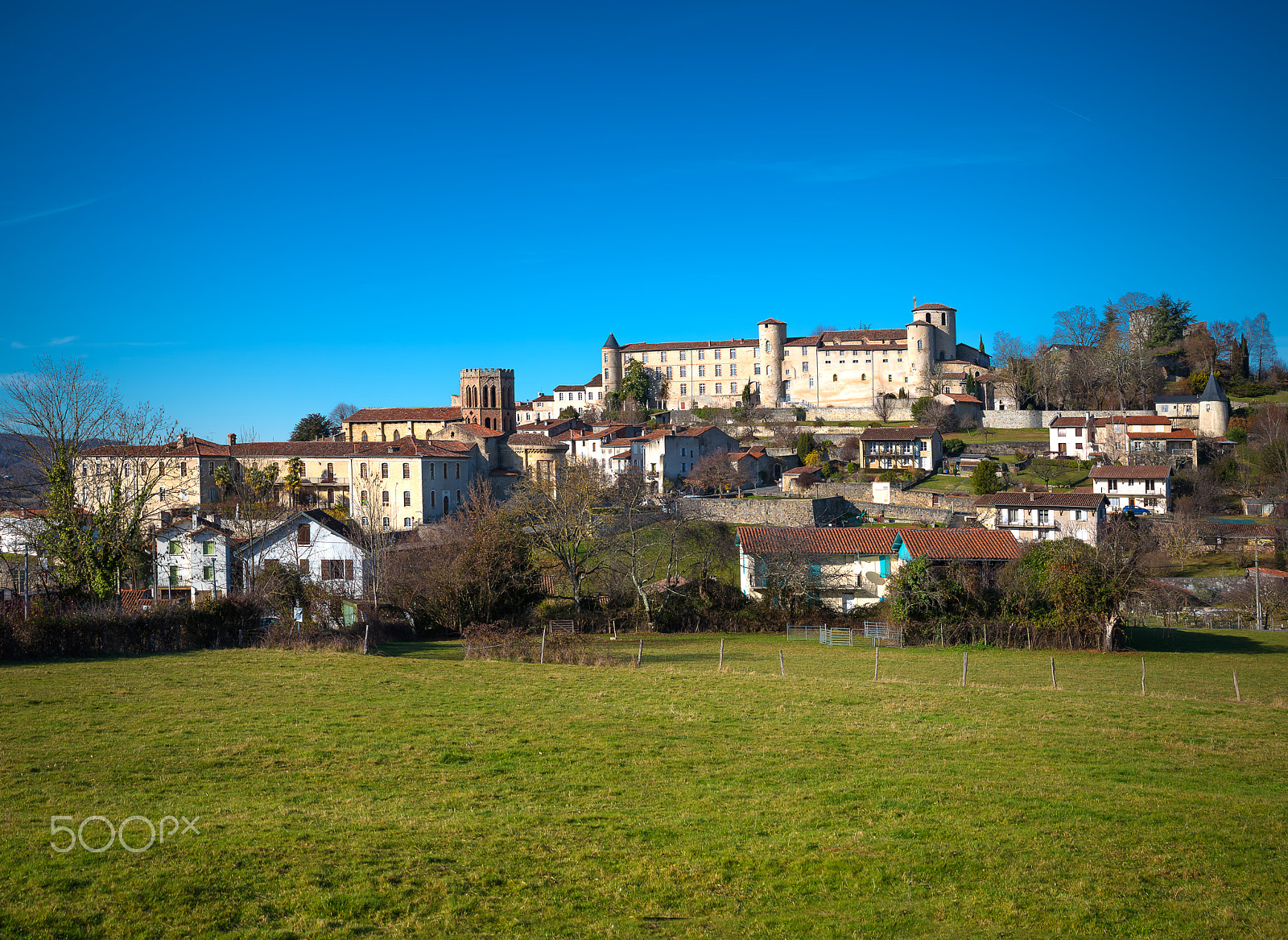 Sigma 35mm F1.4 DG HSM Art sample photo. The bishops’palace of saint-lizier photography