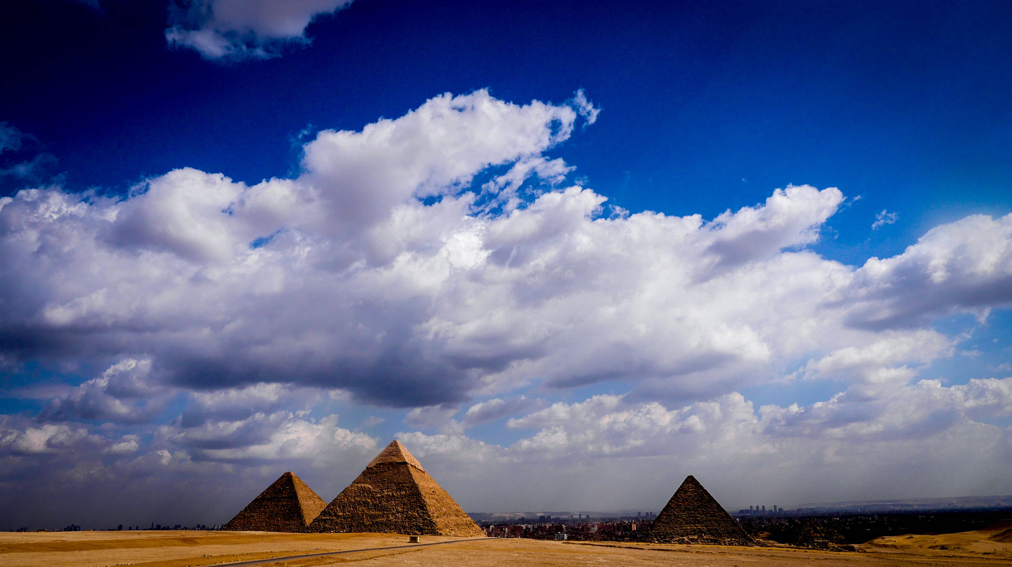 Panasonic Lumix DMC-GH3 sample photo. Pyramid landscape photography