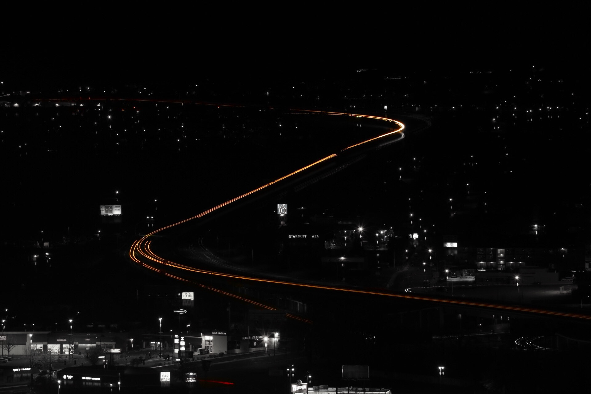 Canon EOS 750D (EOS Rebel T6i / EOS Kiss X8i) sample photo. City lights photography