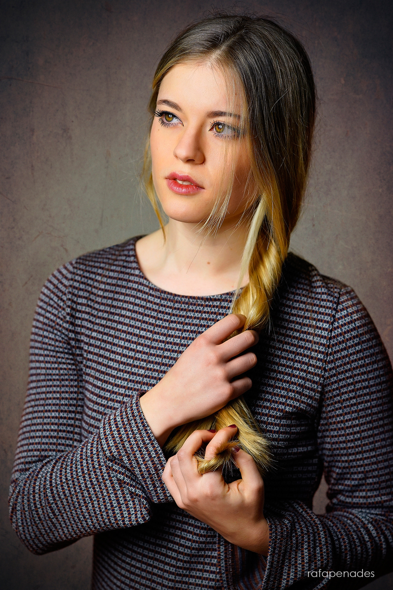 Sony Planar T* 85mm F1.4 ZA sample photo. Lara photography