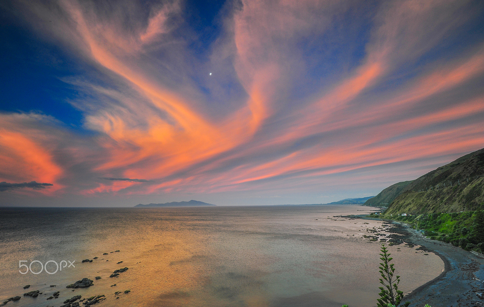 Nikon D3S sample photo. Kapiti island evening sky photography