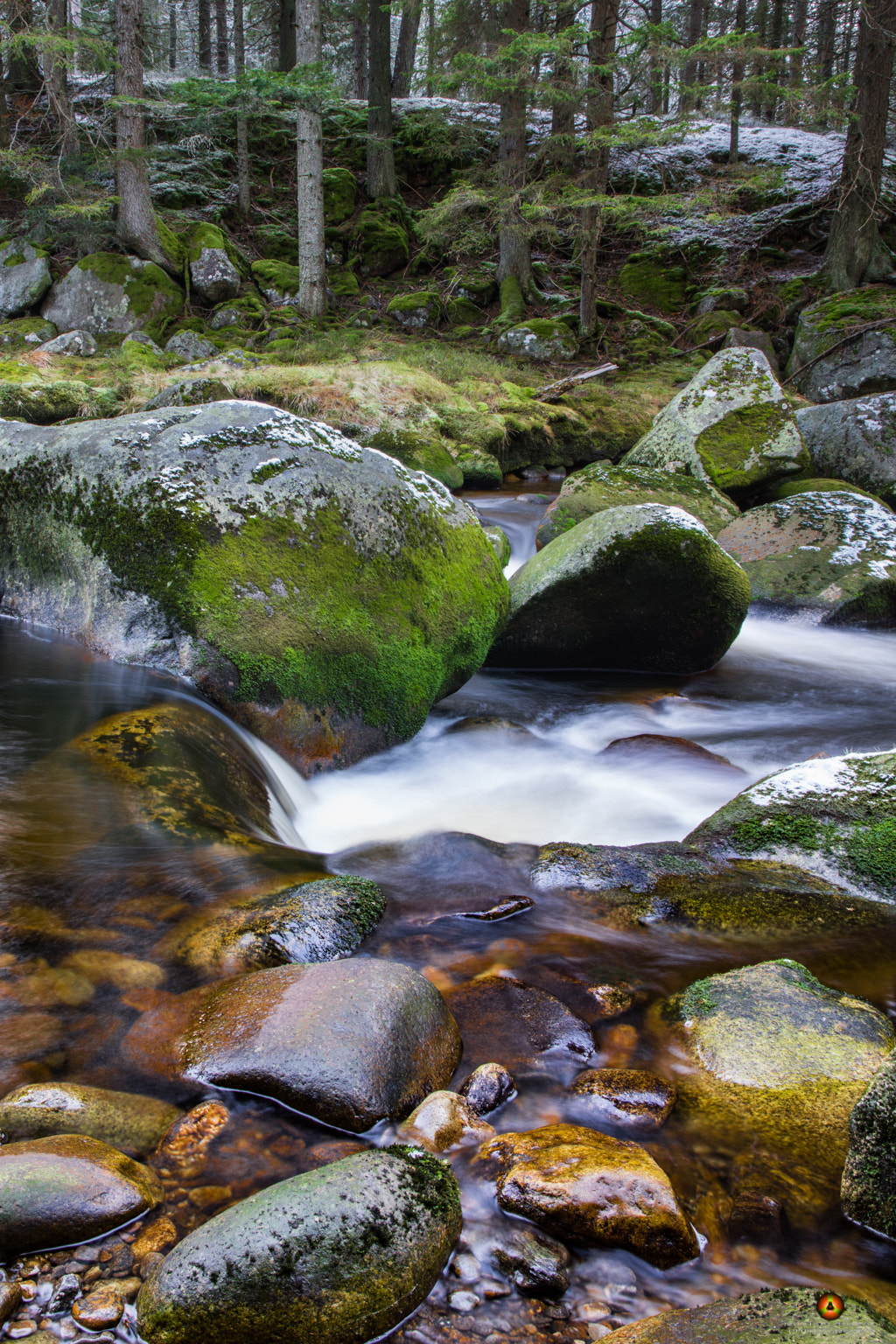 Sigma 17-70mm F2.8-4 DC Macro HSM sample photo. Water flow photography