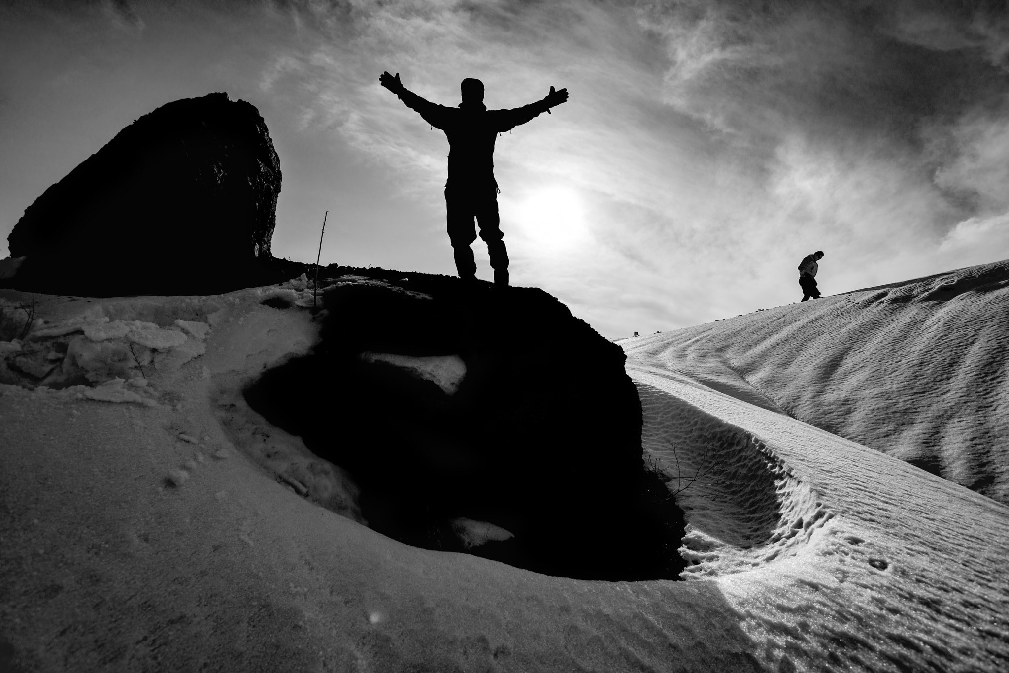 Nikon AF-S Nikkor 17-35mm F2.8D ED-IF sample photo. Climbering photography