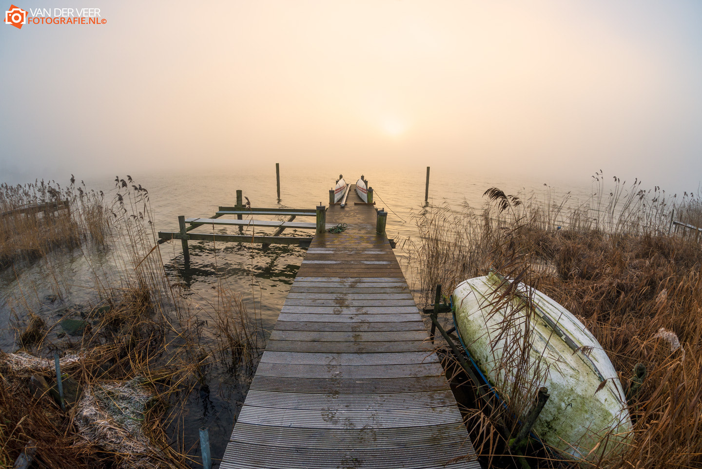 Nikon D600 + Sigma 15mm F2.8 EX DG Diagonal Fisheye sample photo. Silence photography