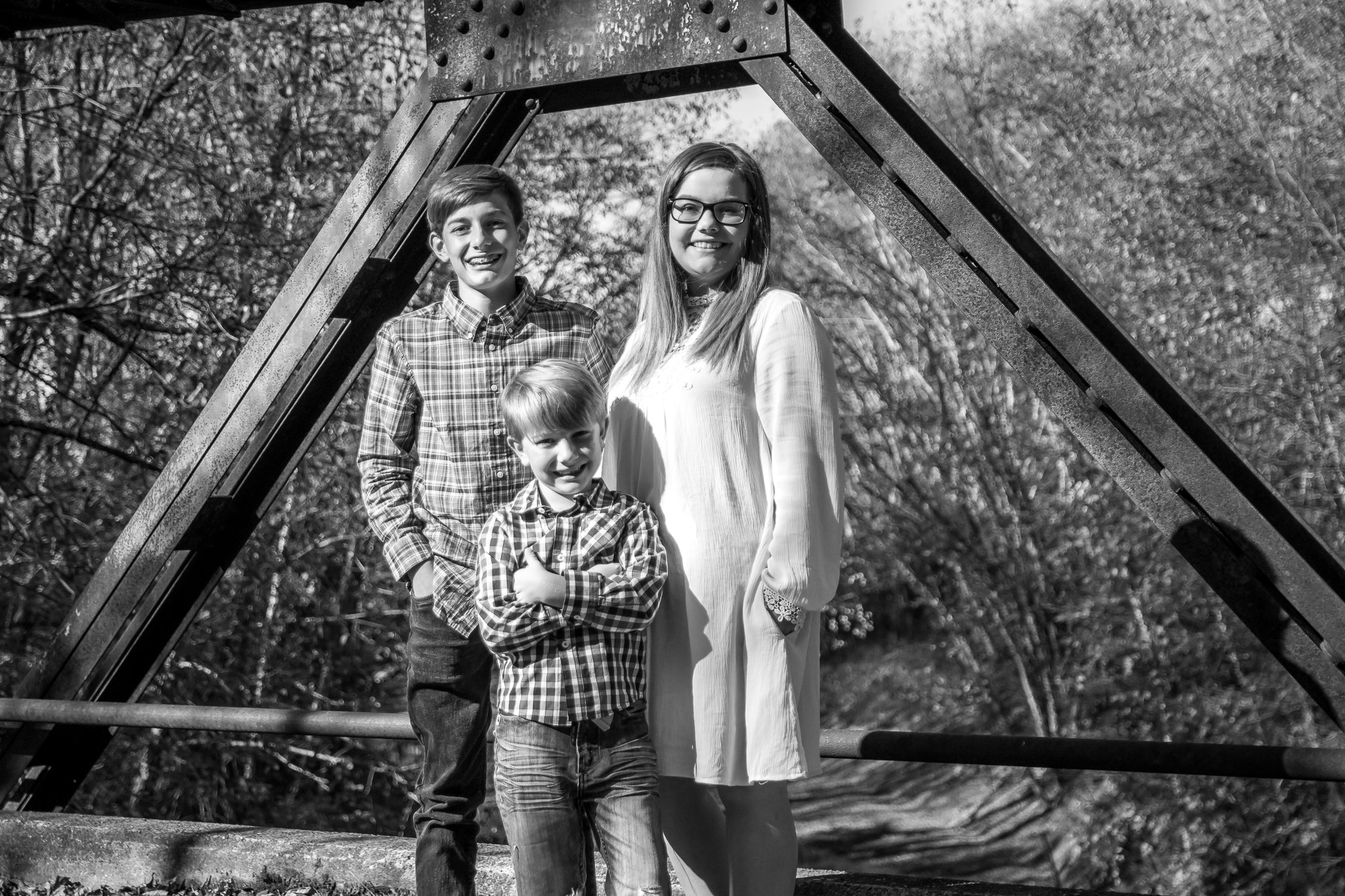Sigma 17-50mm F2.8 EX DC OS HSM sample photo. Family portrait photography
