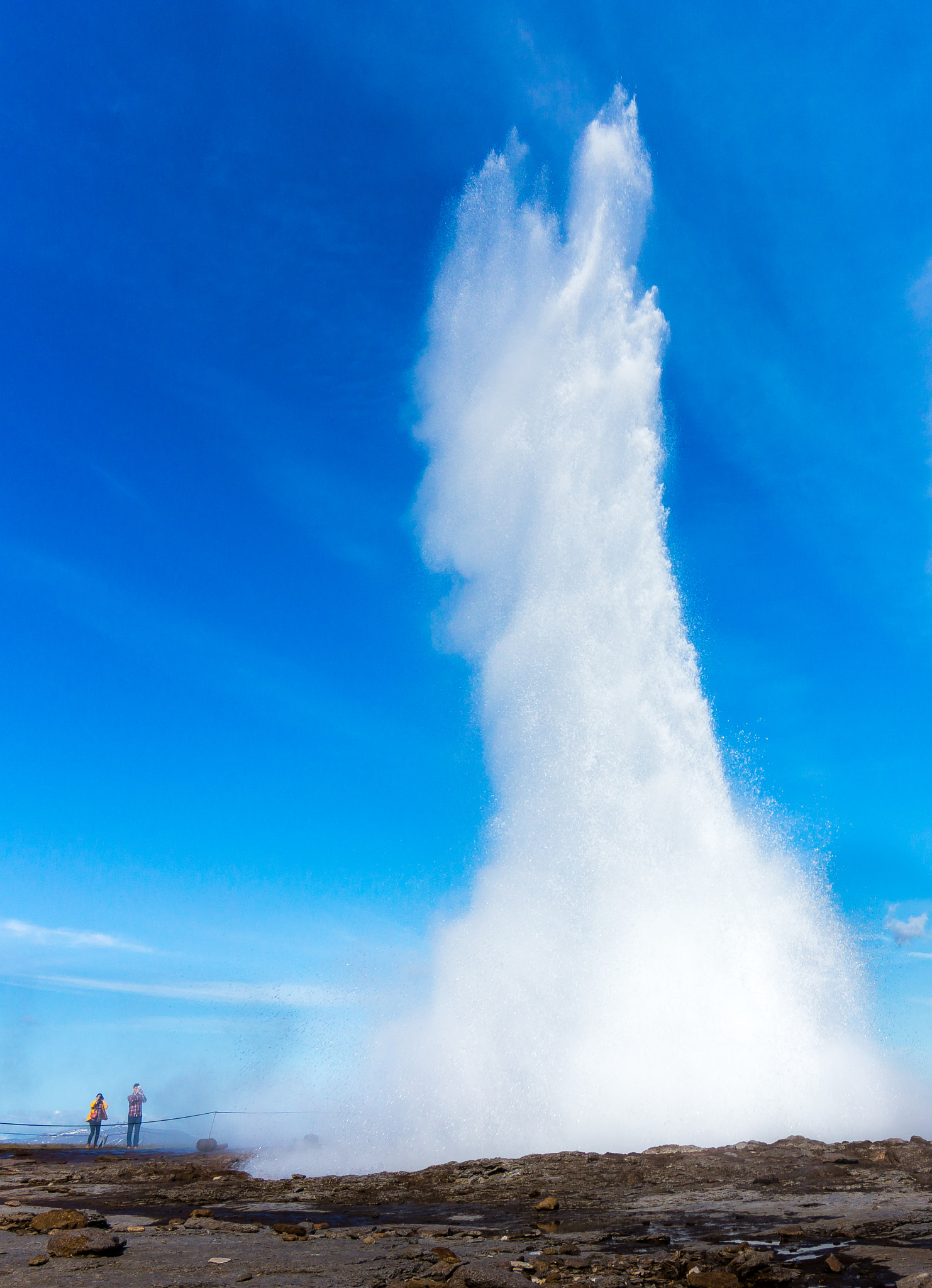 Sony SLT-A65 (SLT-A65V) + 20mm F2.8 sample photo. The eruption photography