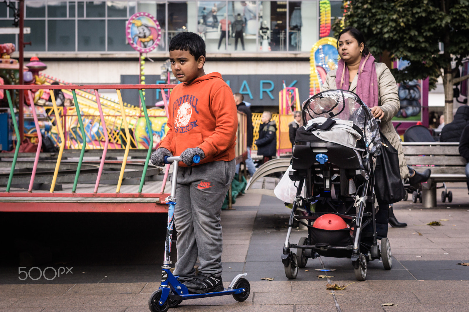 Sony a6000 sample photo. Riding shotgun for my mum photography