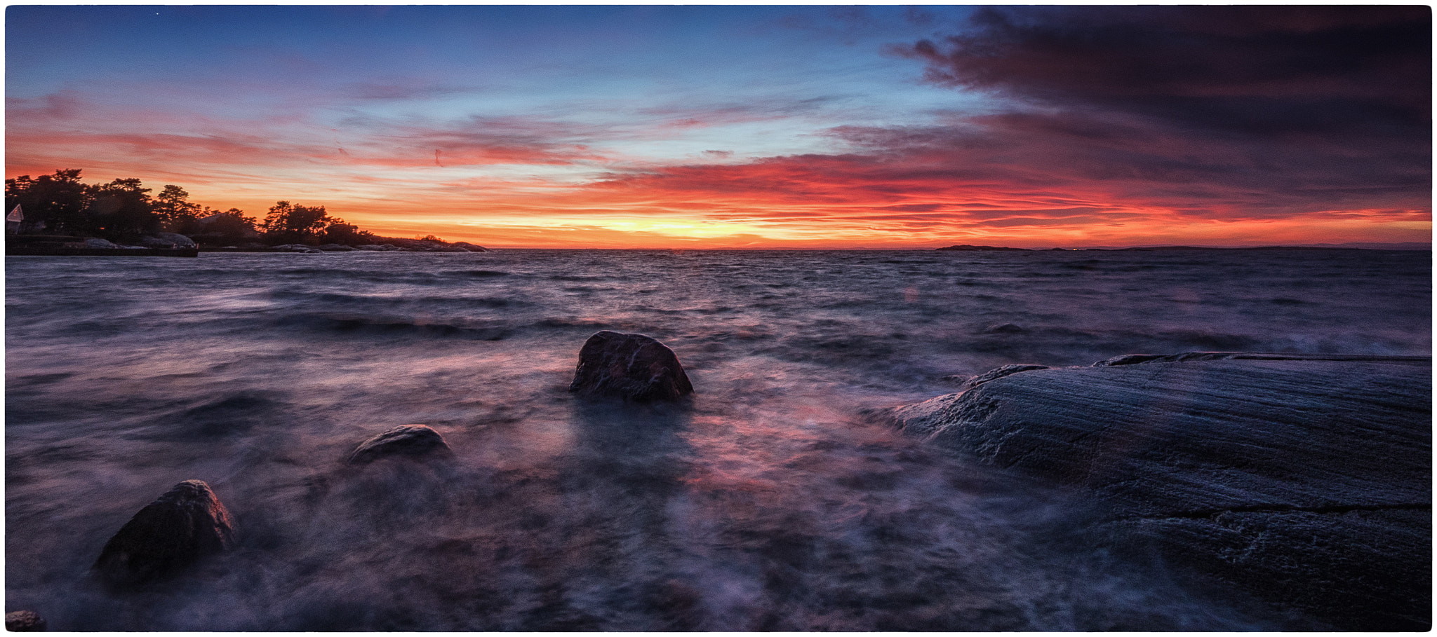 Olympus OM-D E-M1 + Panasonic Lumix G Vario 7-14mm F4 ASPH sample photo. Sunset in norway photography