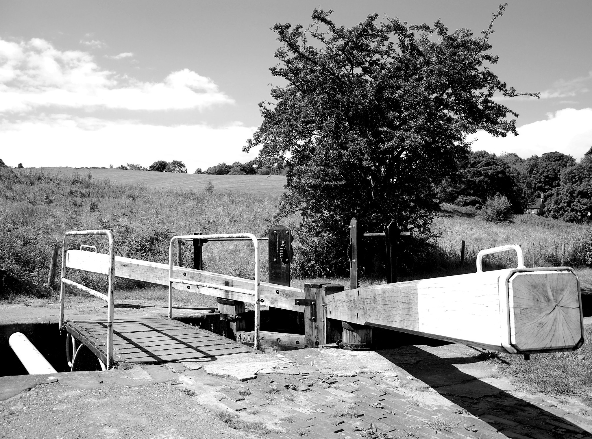 Nikon D40 sample photo. Lock on the canal in cheddleton, staffordshire photography