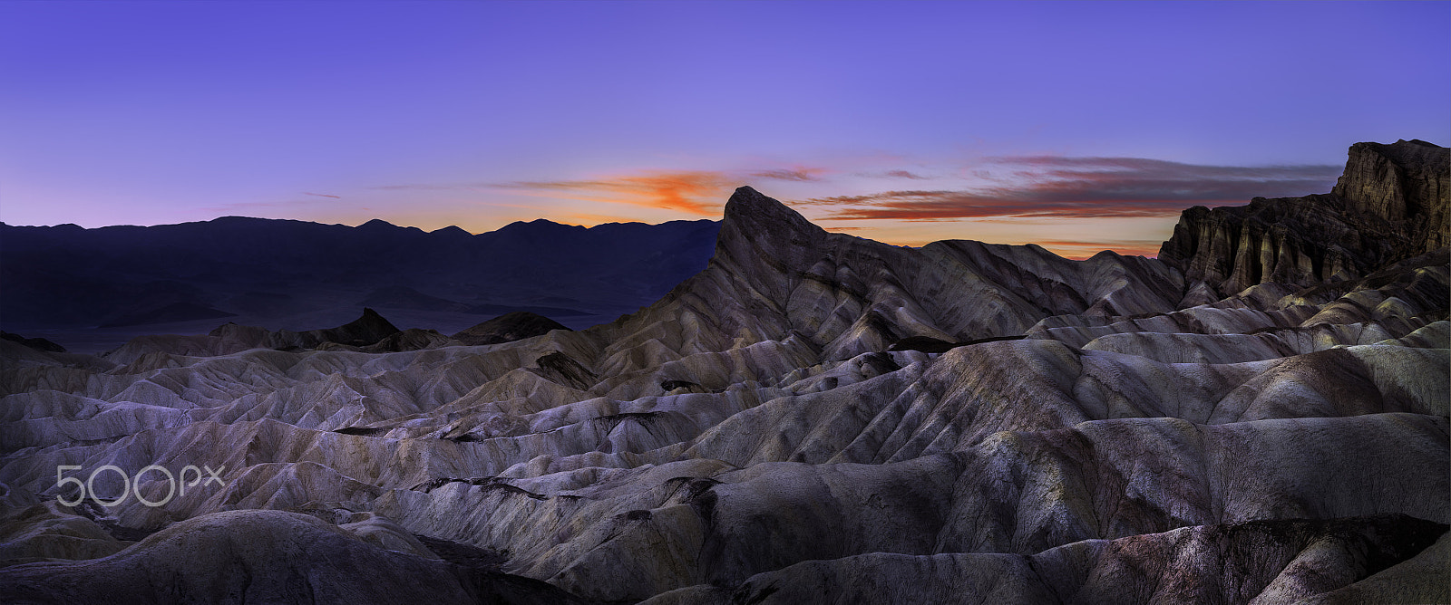Canon EOS 5DS + Canon EF 70-200mm F4L USM sample photo. Zabriskie sunset photography