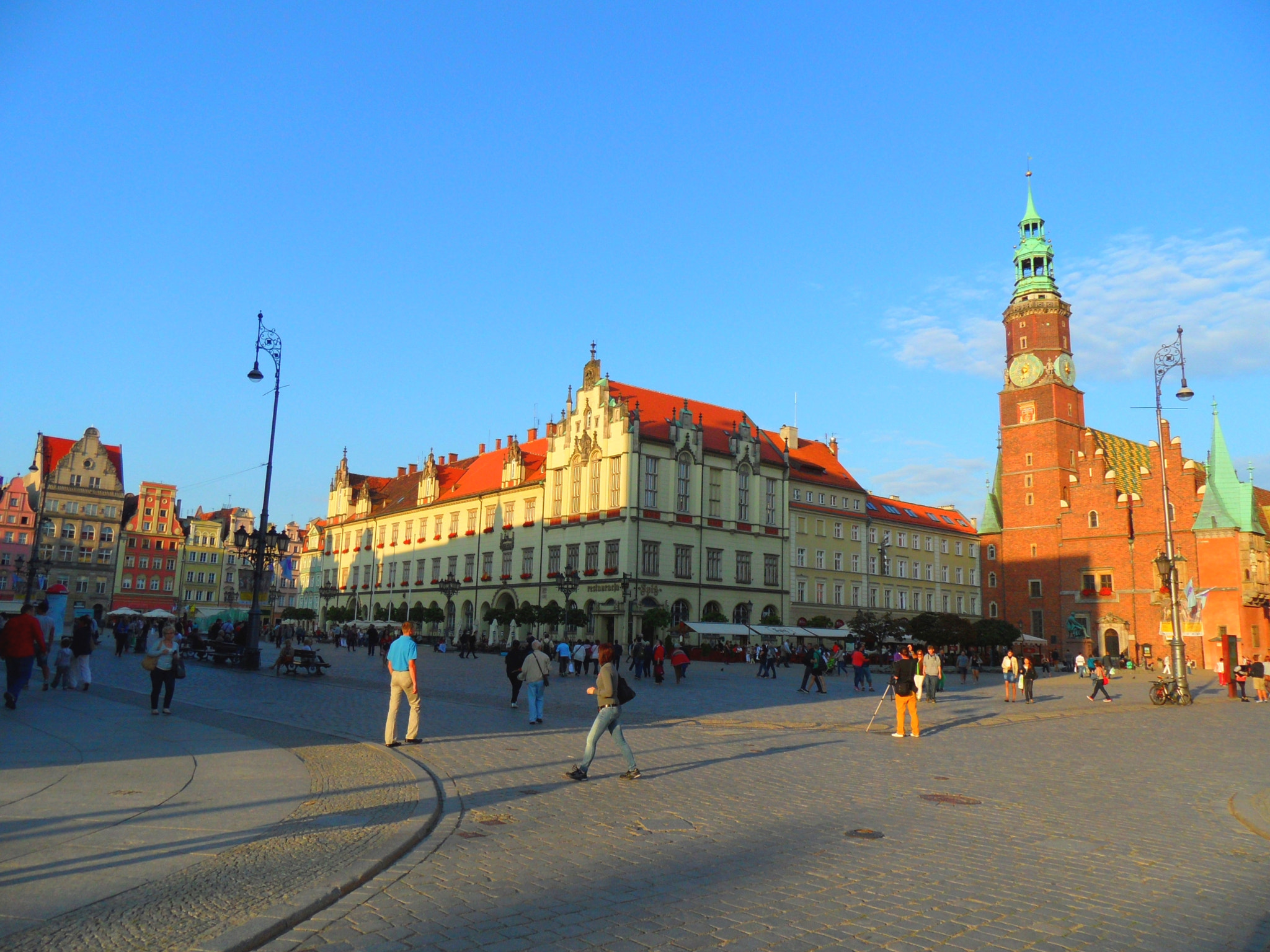 Samsung WB650 / VLUU WB650 /  WB660 sample photo. The market square, wrocław photography