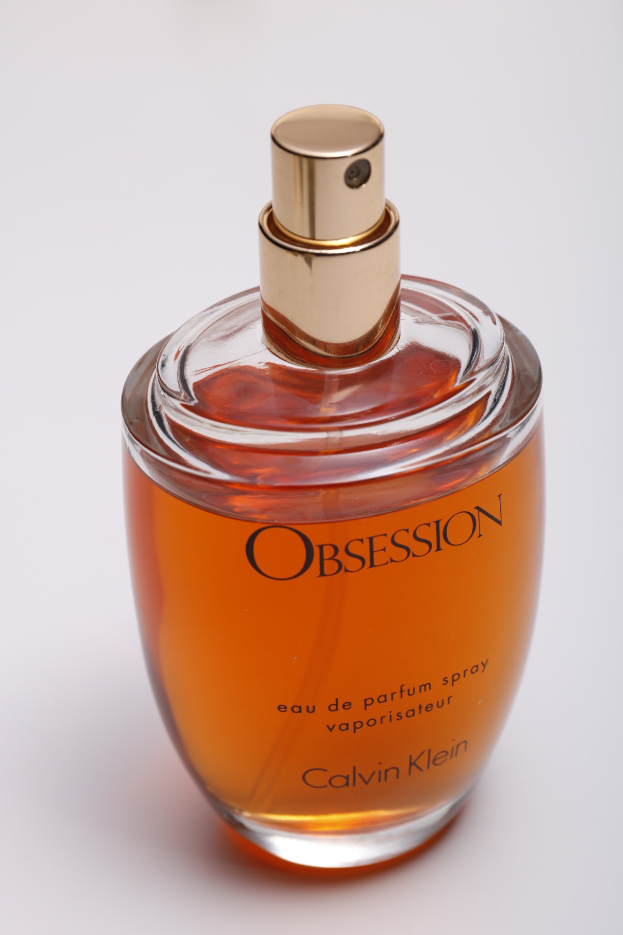 Canon EF 24-70mm F4L IS USM sample photo. Perfumes photography