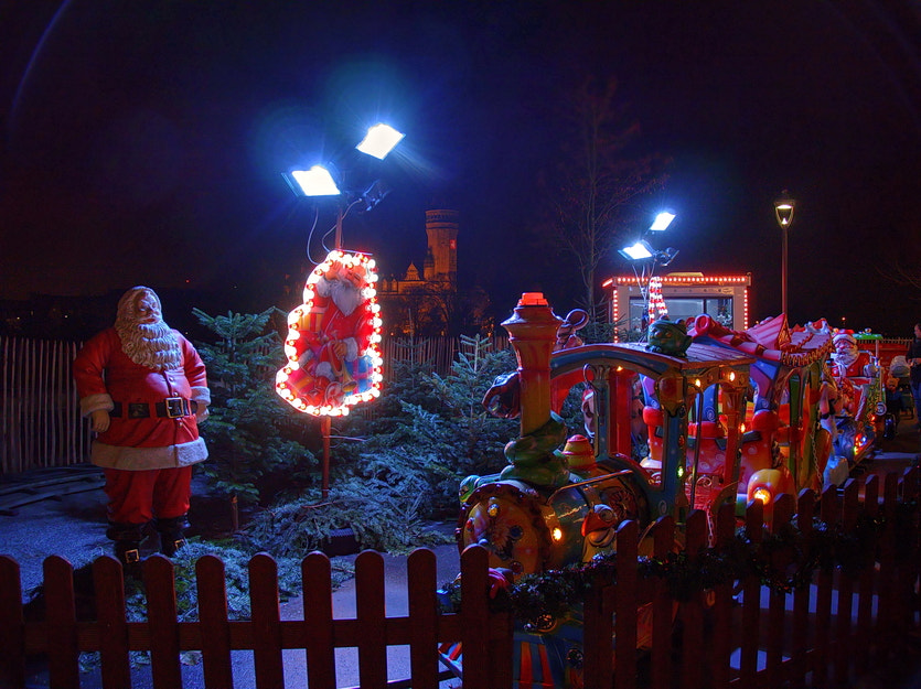 Tamron 14-150mm F3.5-5.8 Di III sample photo. Christmas market photography