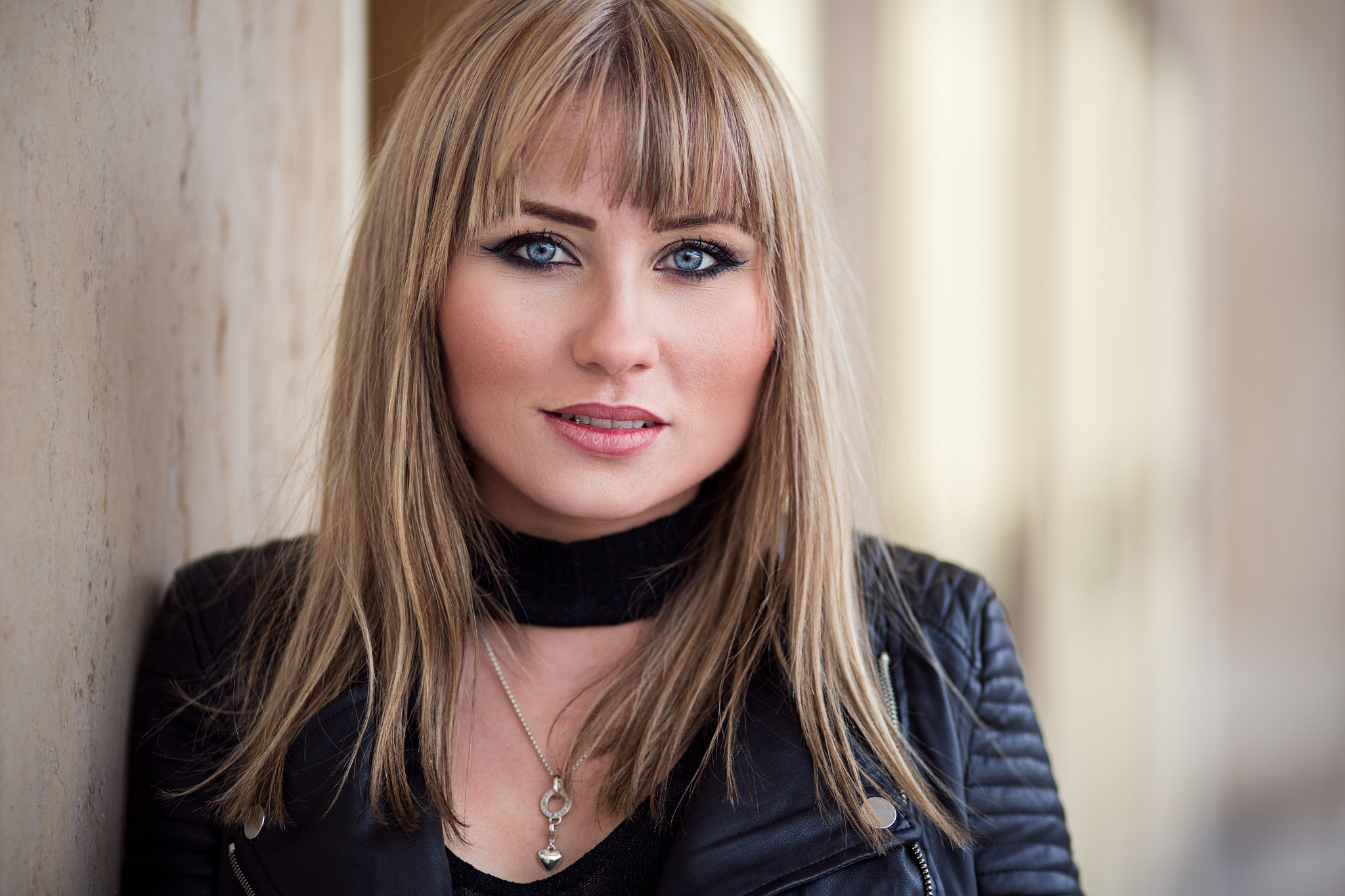 Canon EOS 6D + Canon EF 100mm F2.0 USM sample photo. Caro photography