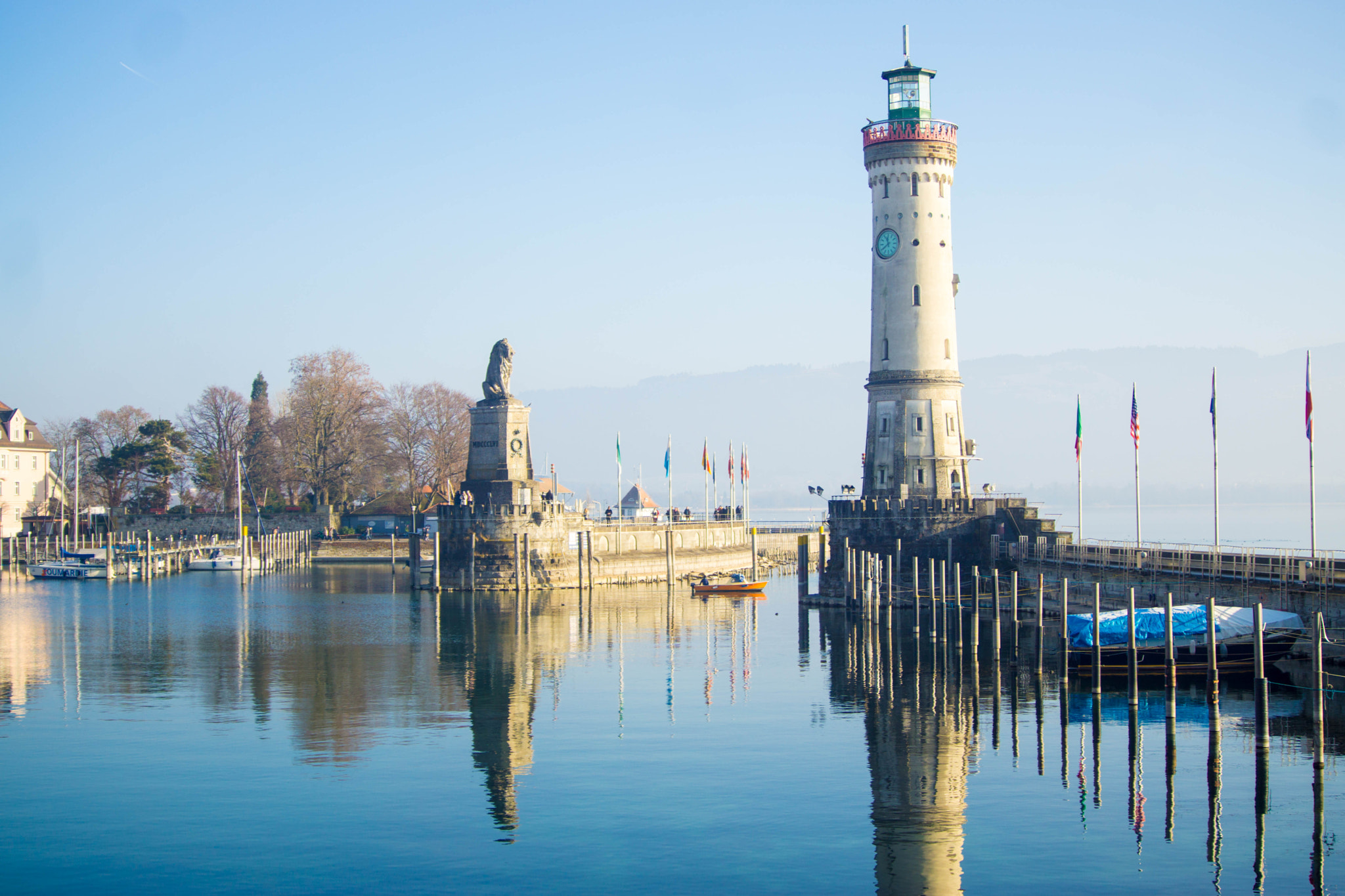 Minolta AF 35-105mm F3.5-4.5 sample photo. Hafeneinfahrt lindau photography