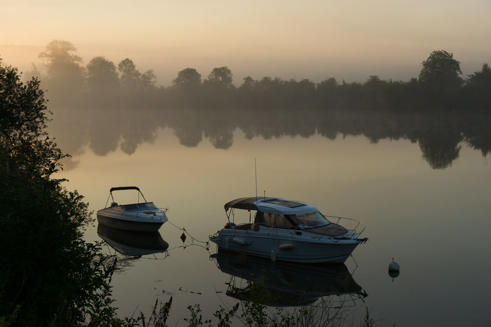 Sony Alpha DSLR-A850 + Tamron 24-135mm F3.5-5.6 sample photo. La seine photography