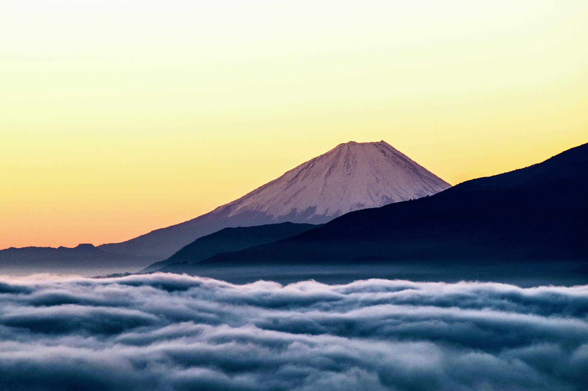 Sony 75-300mm F4.5-5.6 sample photo. 富士山 photography