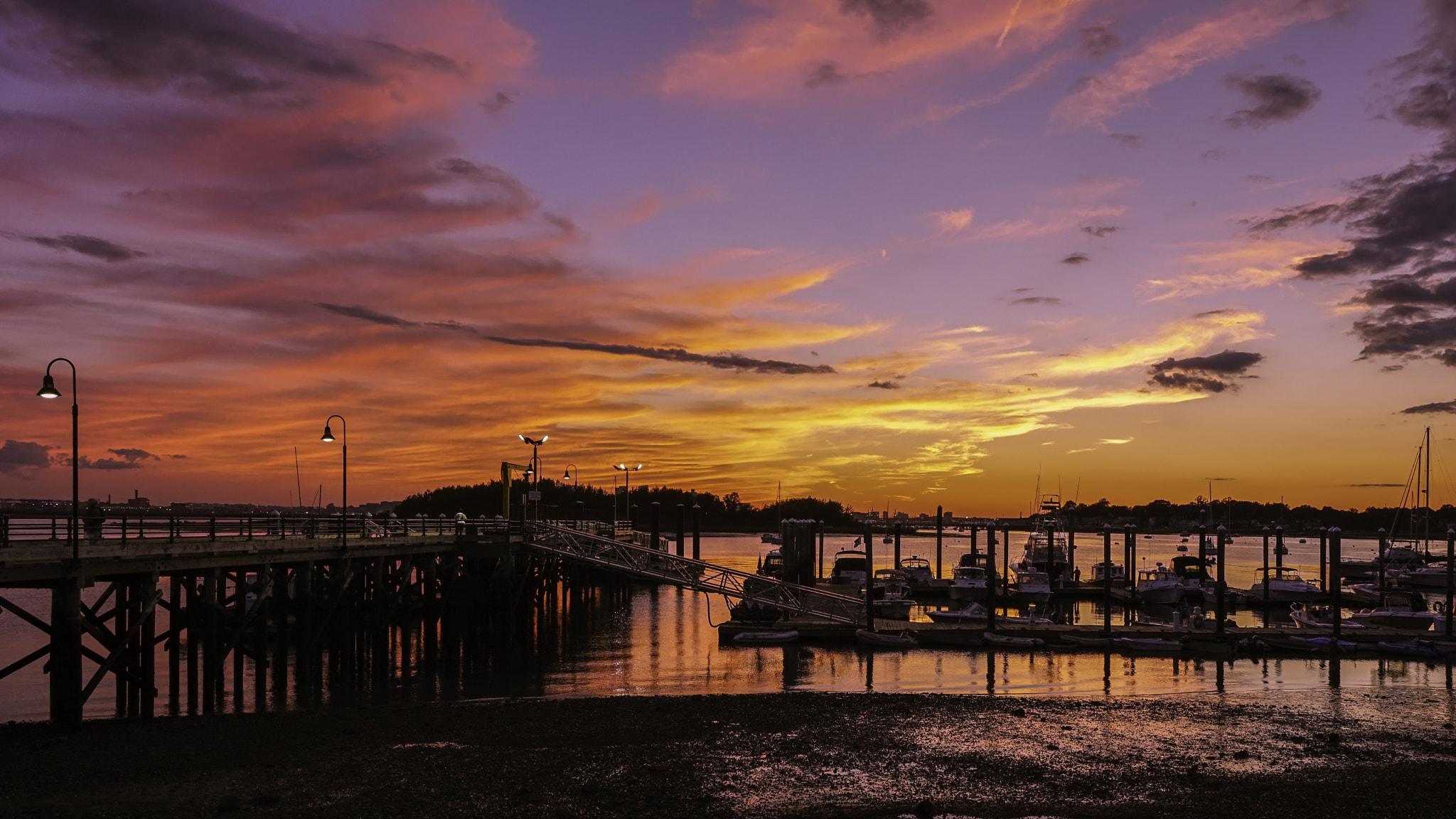 Sony a6300 + 18-35mm F1.8 DC HSM | Art 013 sample photo. Dreamy sunset photography
