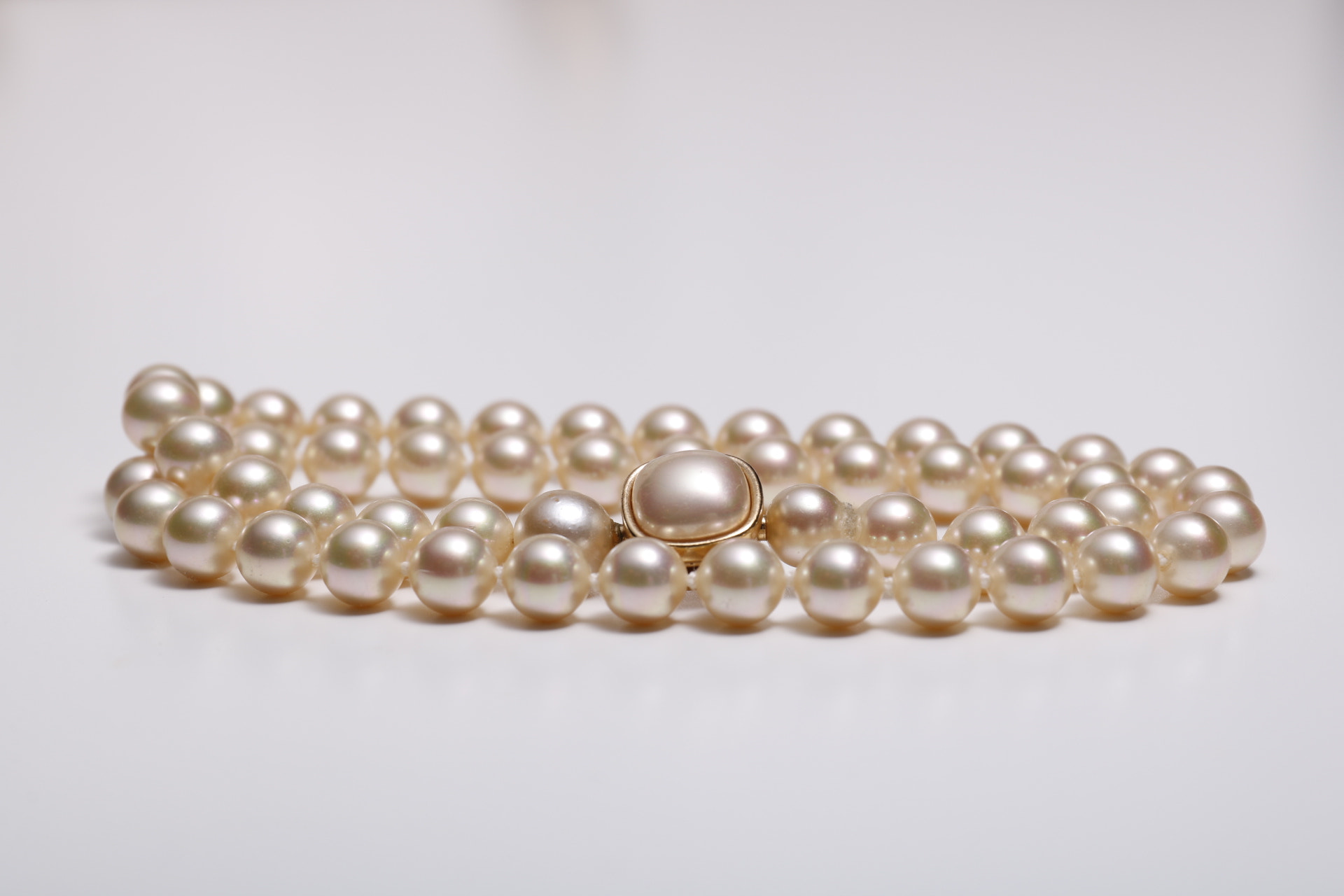 Canon EF 24-70mm F4L IS USM sample photo. Jewellery photography